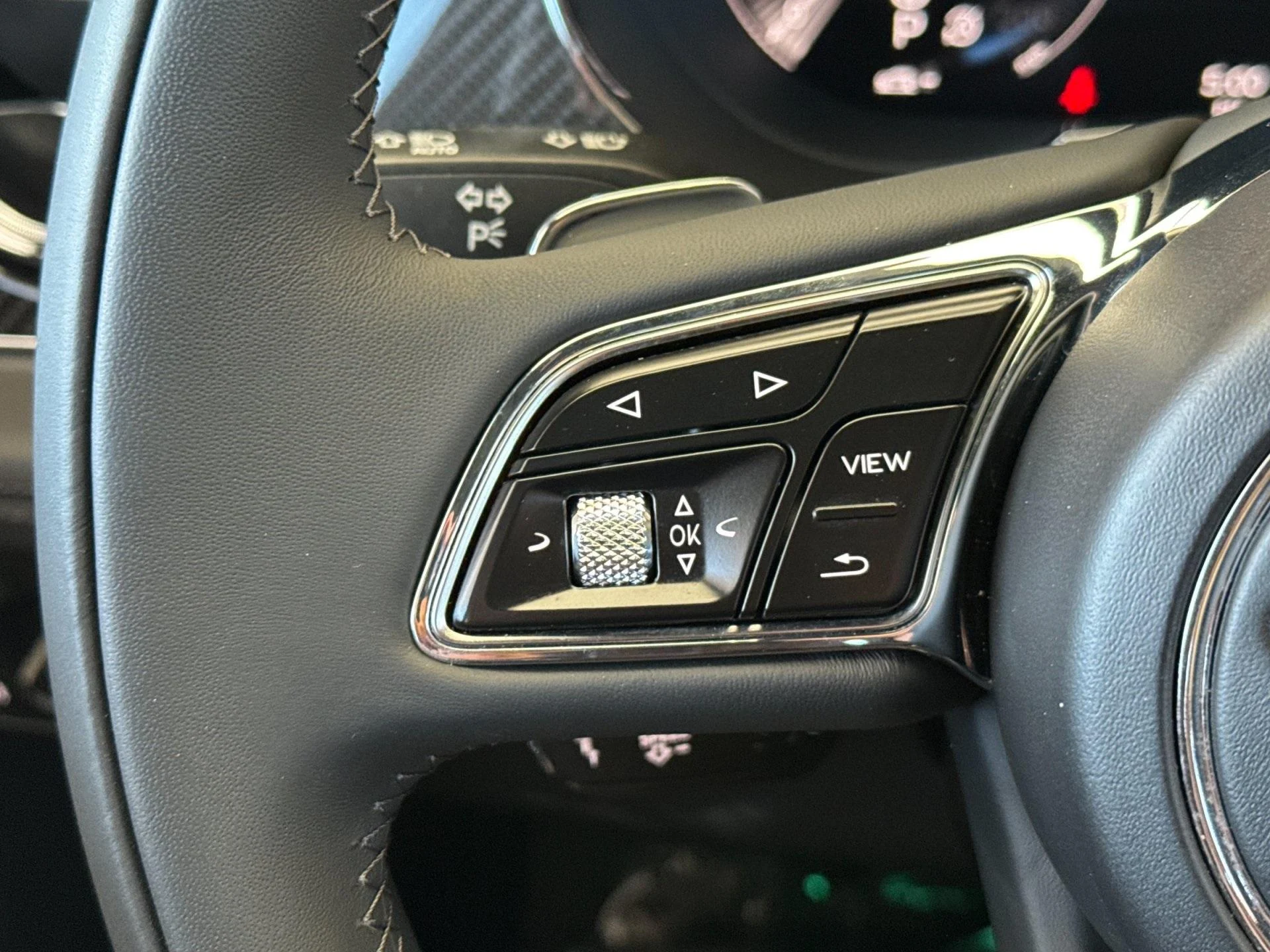 mph026_4088130269_Used_2022_Bentley_Bentayga_V8_1760603813_03b044a91d