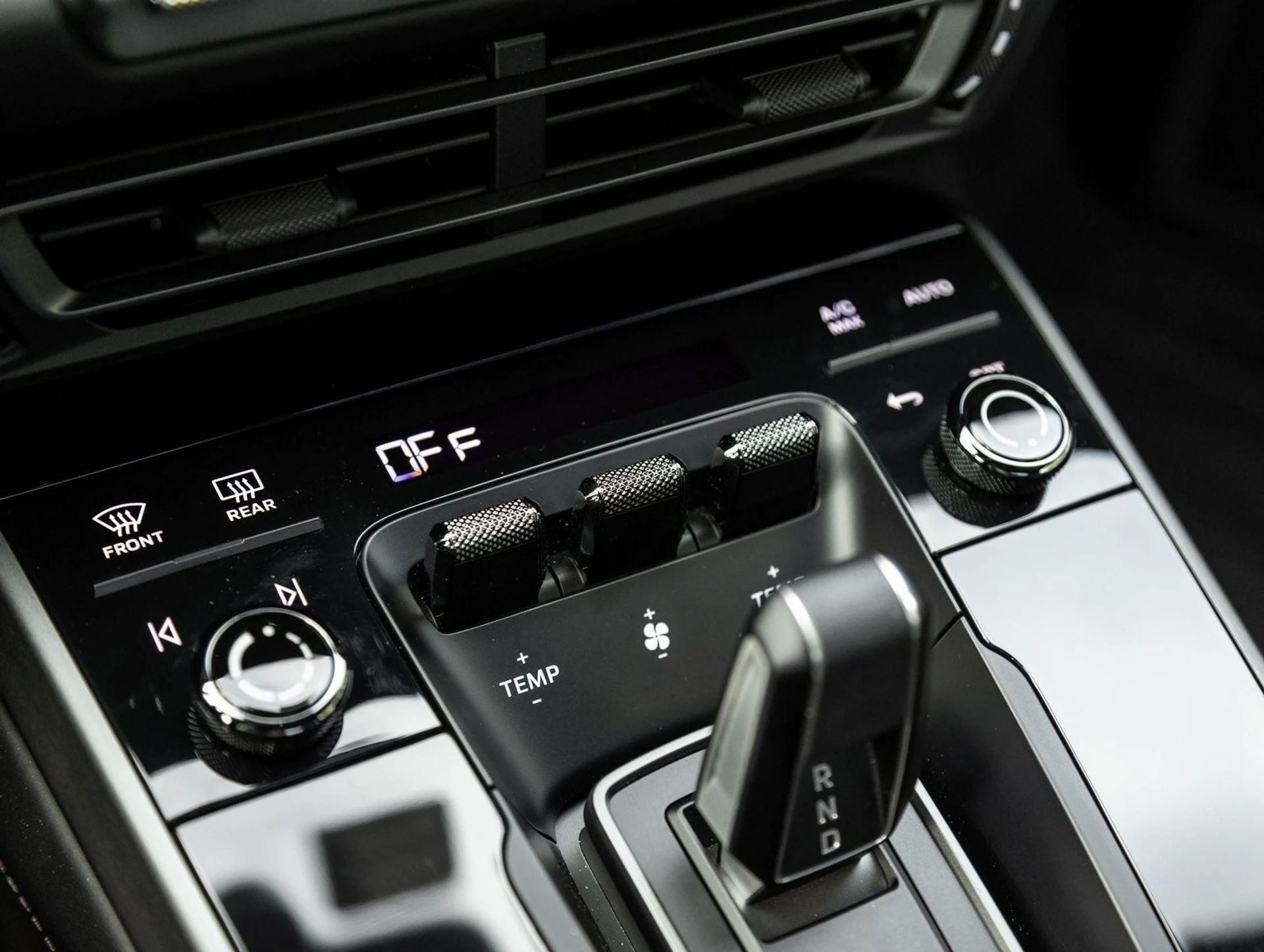 mph026_4090232705_27_f41f7a6876