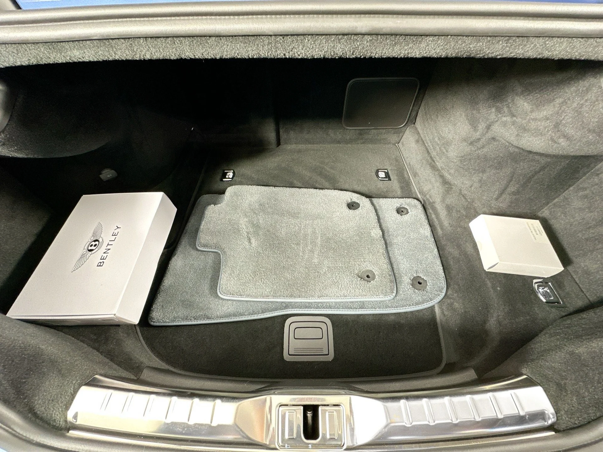 mph026_4091376949_27_92b3aec2cf