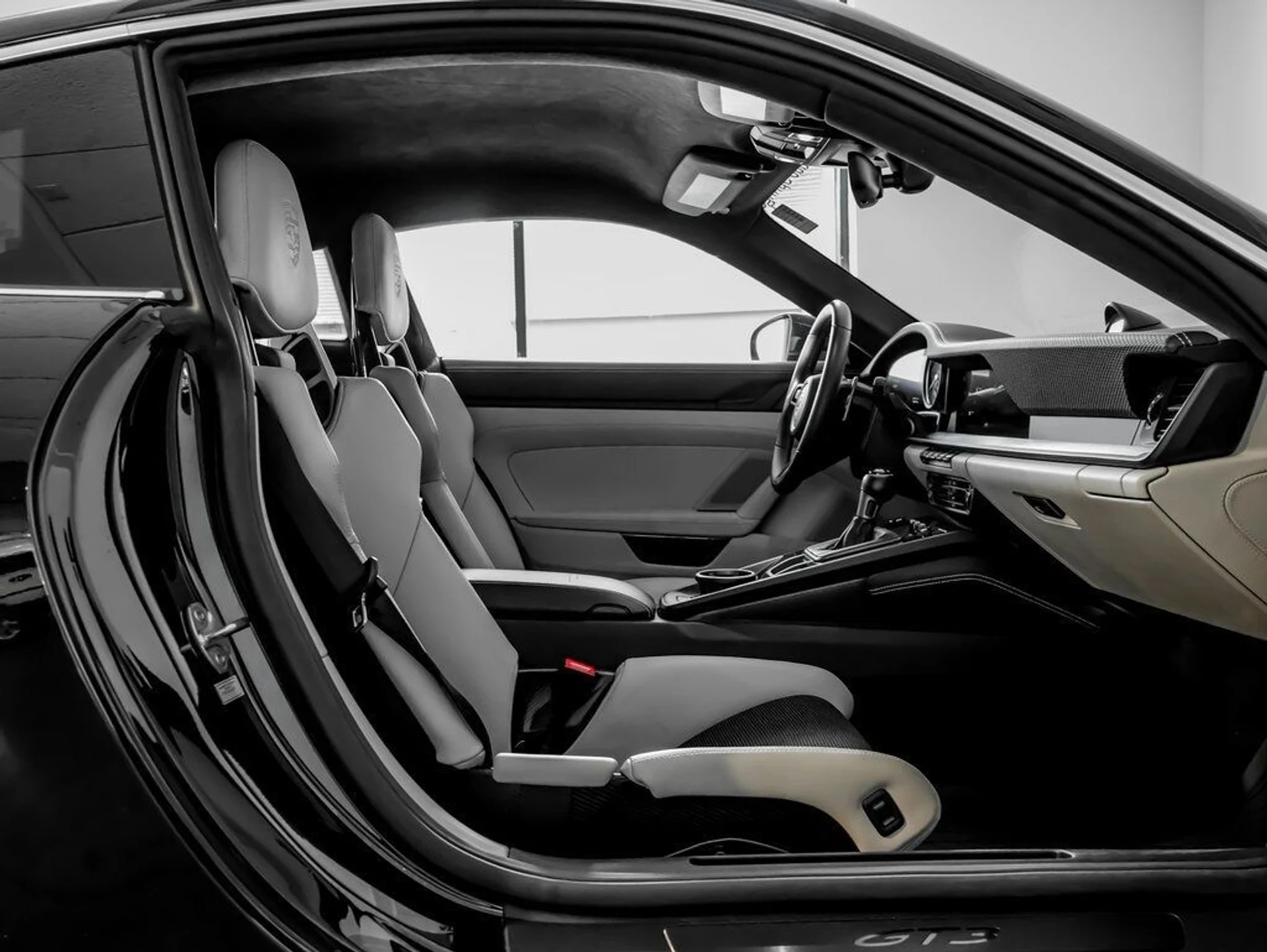 mph026_4094230221_c0f84415e1784899e836c1debab2d6cf_765011196d