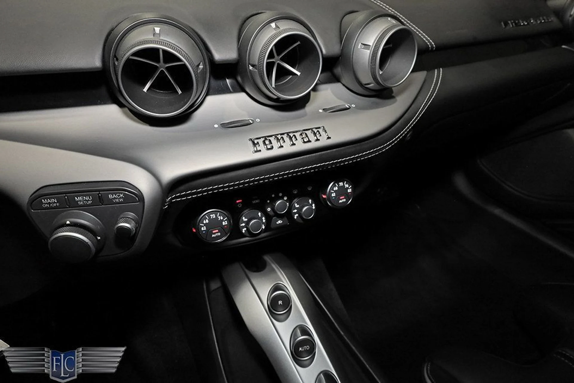 mph026_4096949431_used_2014_ferrari_f12berlinetta_2drcoupe_9689_23009031_27_1024_4914322f64