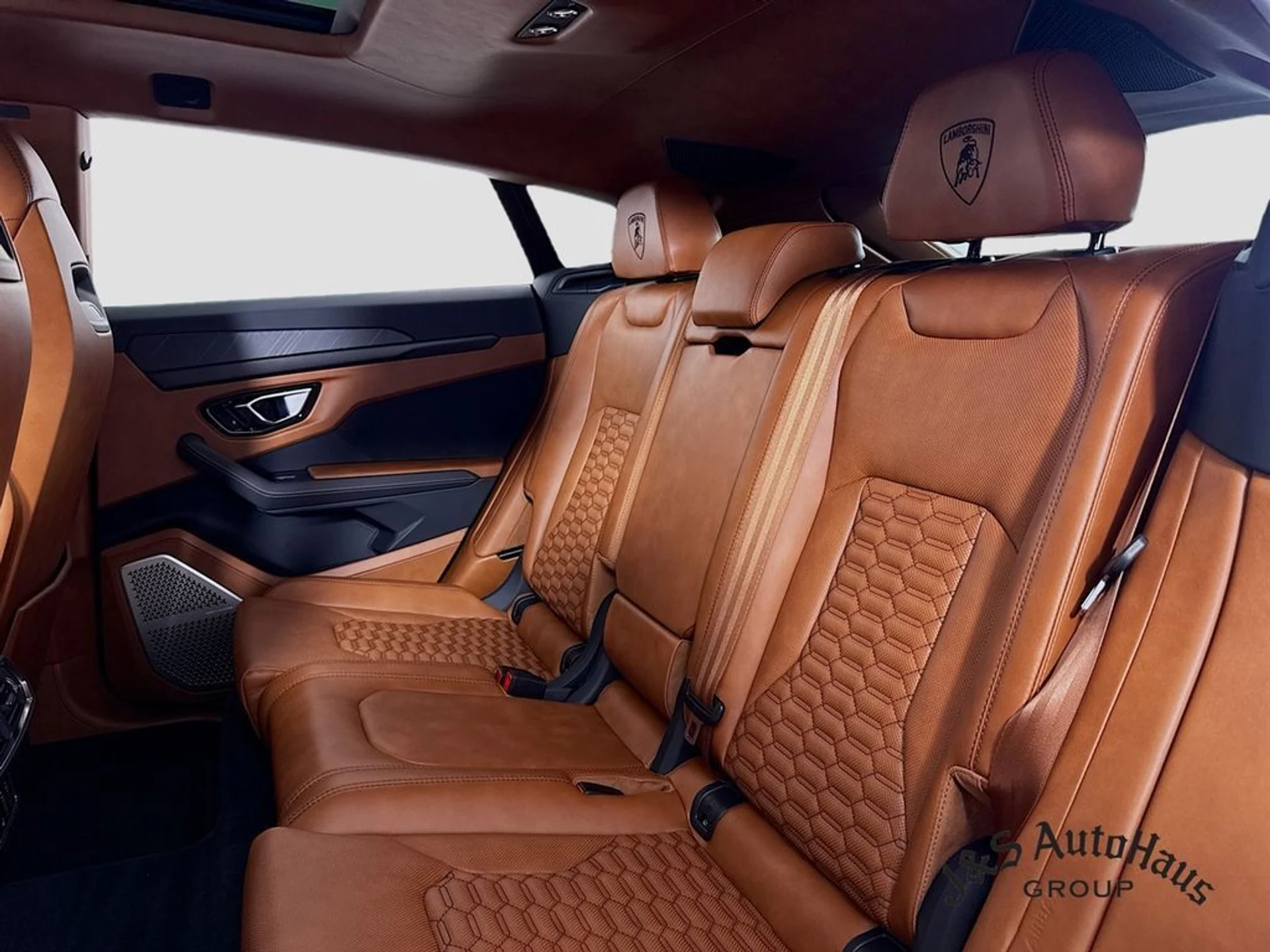 mph026_4100463078_ugvelu0tadhmi71pyb9mm8wgbc70_66cd093eaf