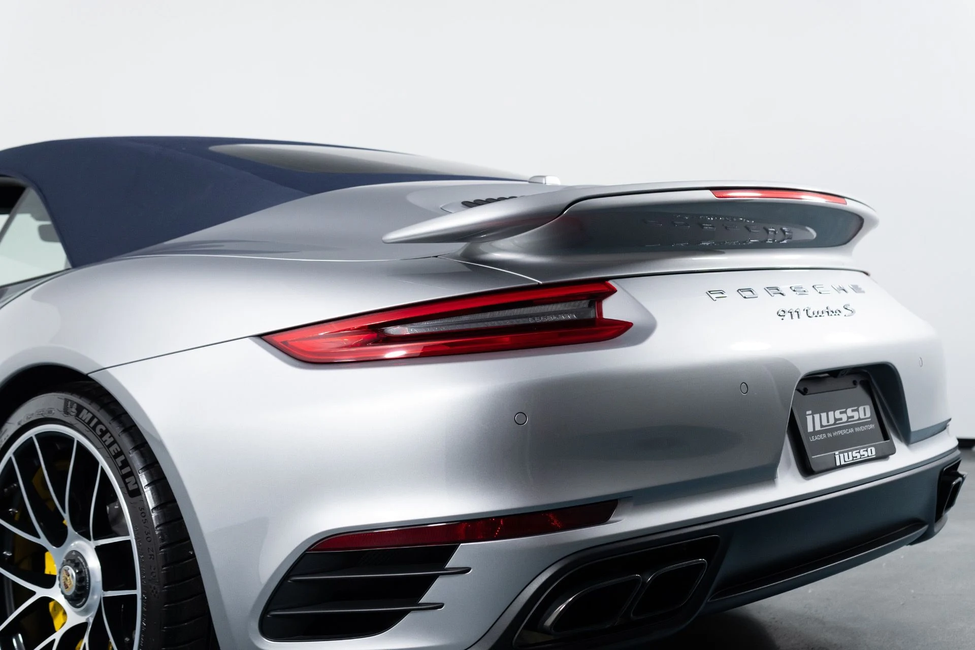 mph026_411461473_Used_2019_Porsche_911_Turbo_S_1782003484_95ae64db41