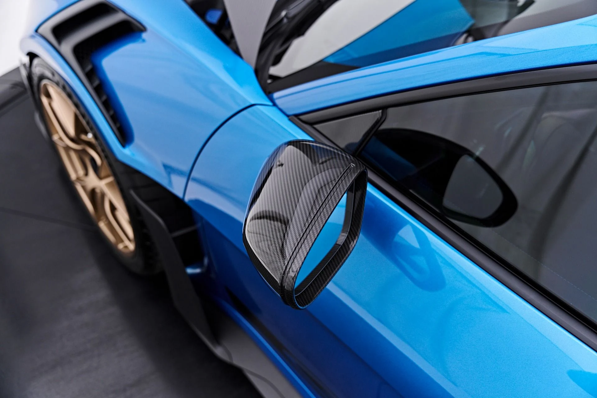 mph026_4117257365_Used_2024_Porsche_911_GT_3_RS_1789729423_af8fe2a8ff
