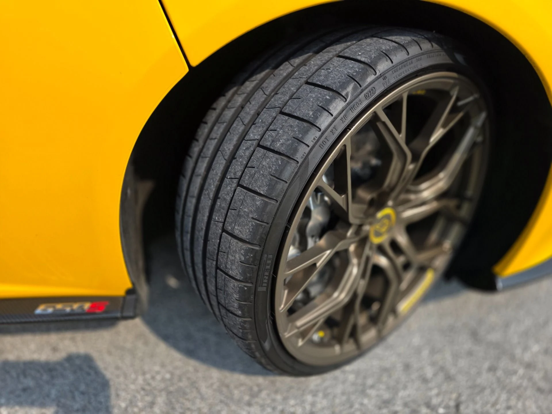 mph026_4119495297_Used_2015_Mc_Laren_650_S_Spider_1754412764_680426977b