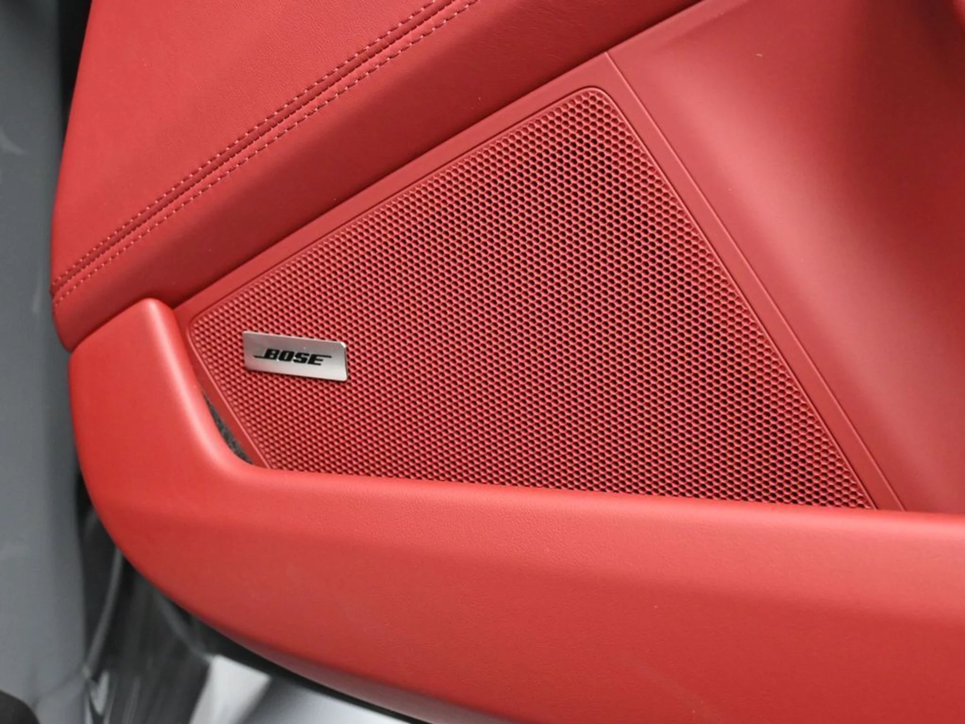 mph026_4120955764_acea33b8_11e1_485b_b0d7_7f736a2ecda5_9535d29958