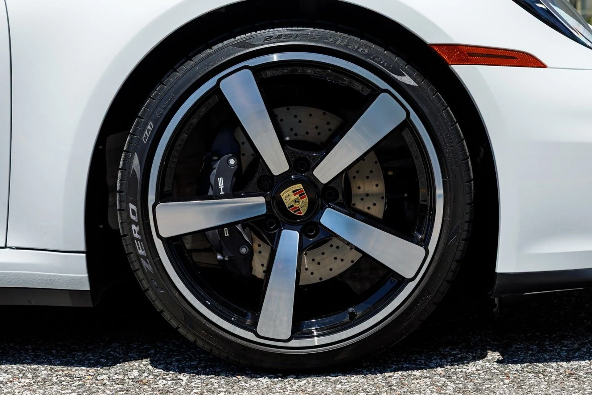 mph026_4121493463_666_p27_l_7c8b6fd23e