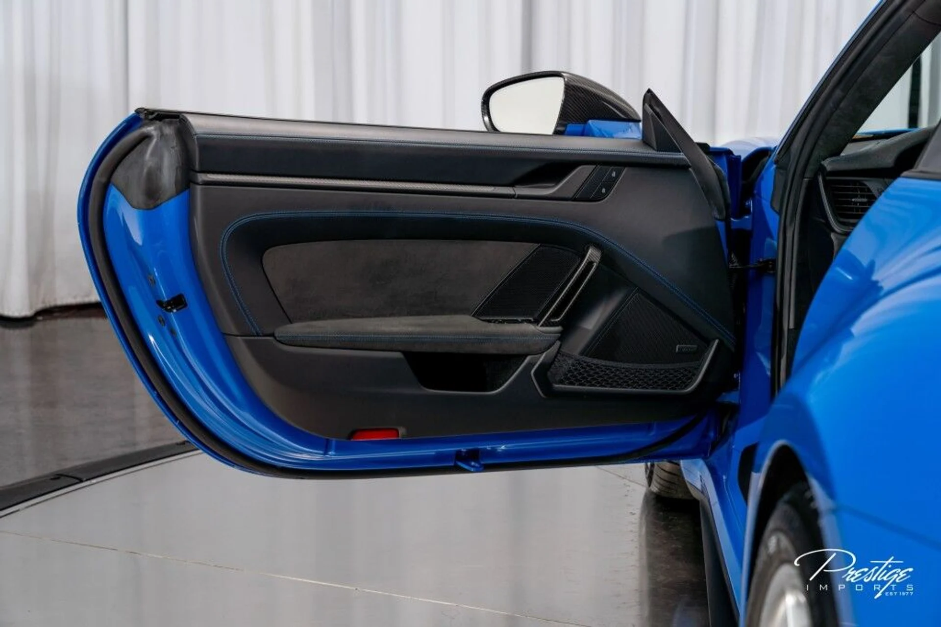 mph026_4123762541_86381a8f4a7a93f3f2ca5b526b1196ad_2d5b030486