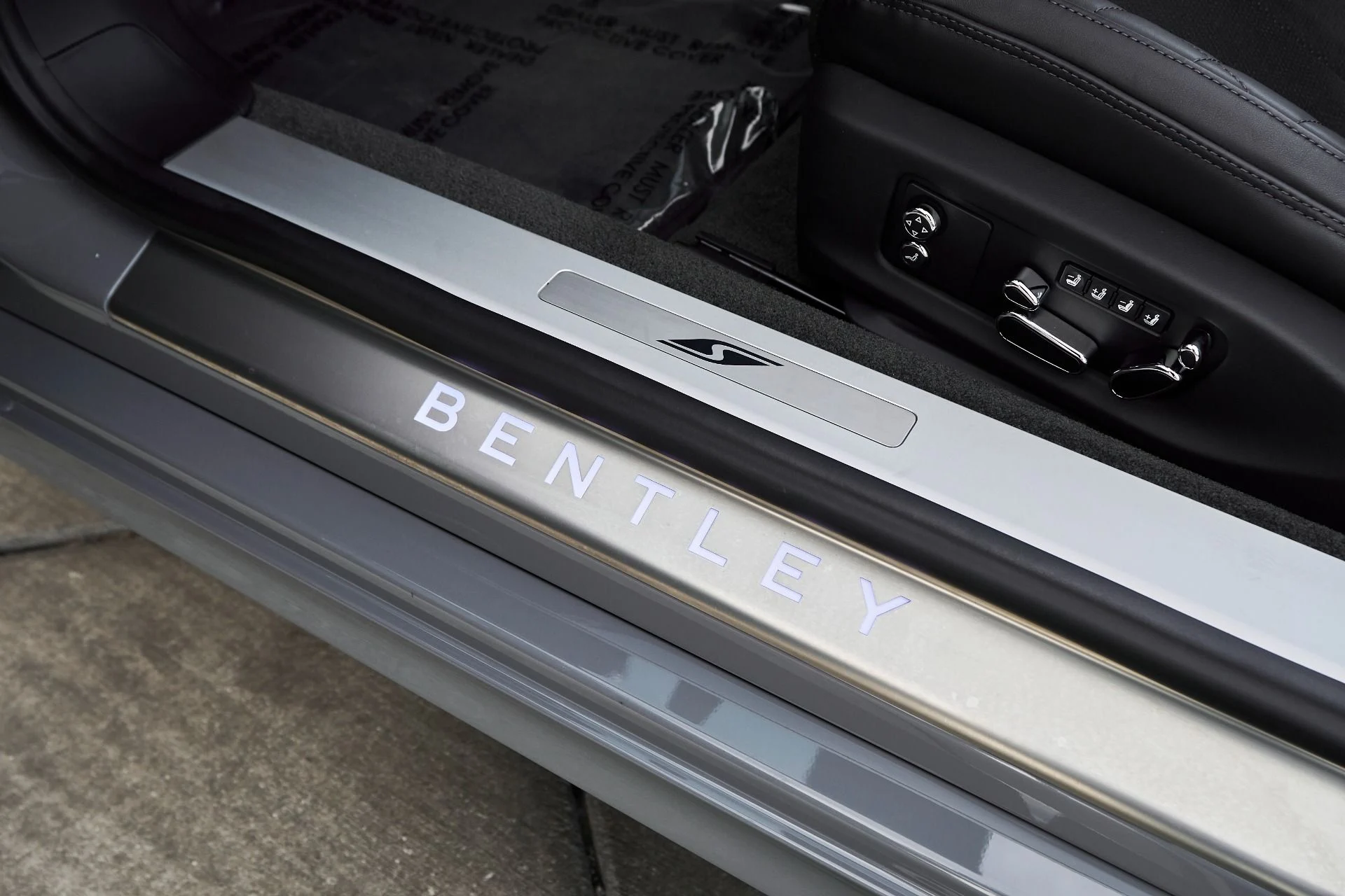 mph026_41382222_Used_2024_Bentley_Continental_GT_V8_S_1764464384_2f819c16f1