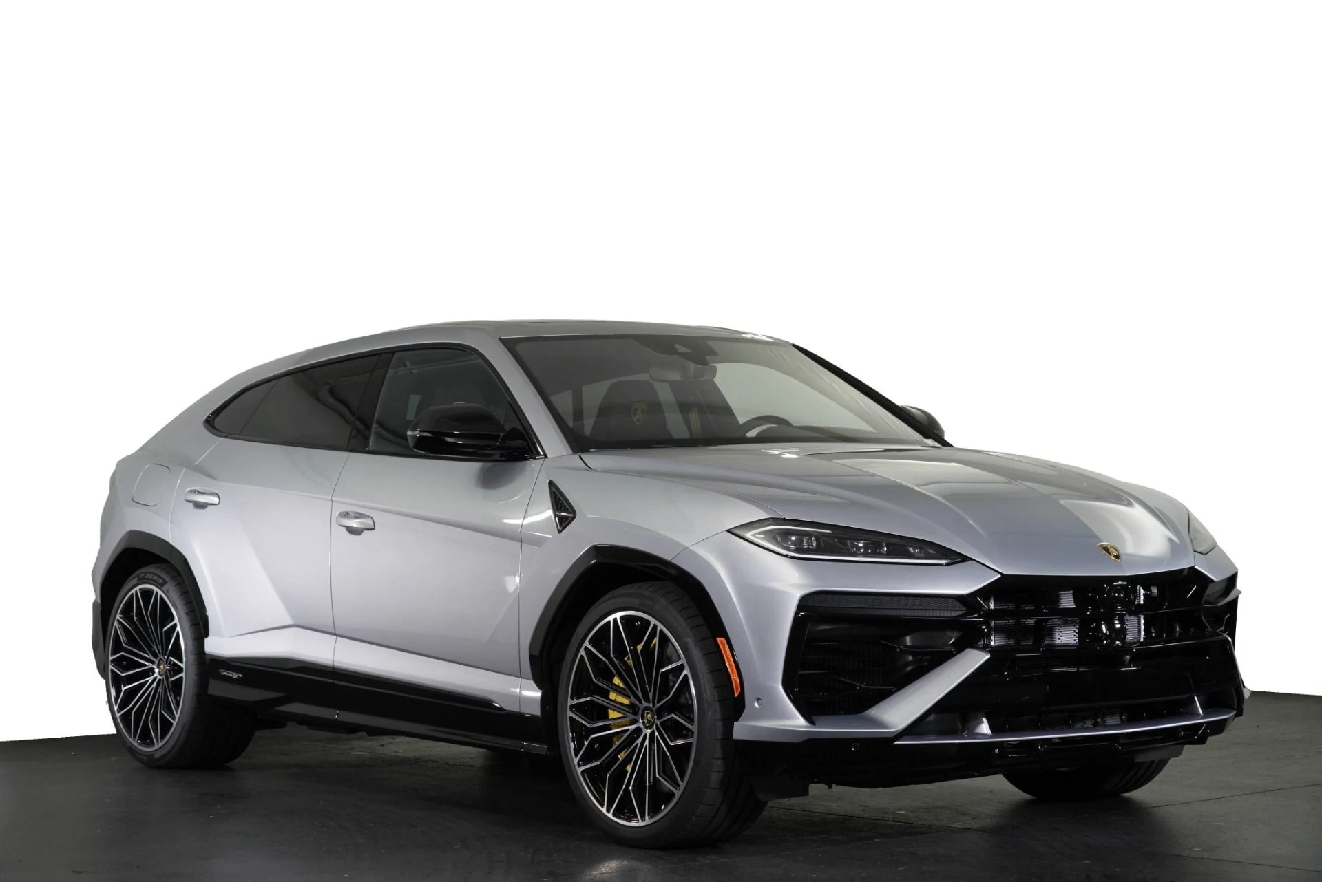 mph026_4140821612_New_2025_Lamborghini_Urus_SE_1776533291_c9520fd891