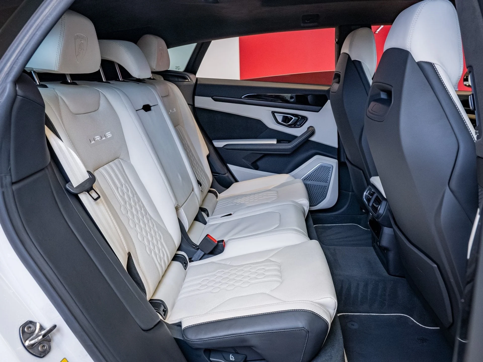 mph026_4157083061_27_2050bbfffb