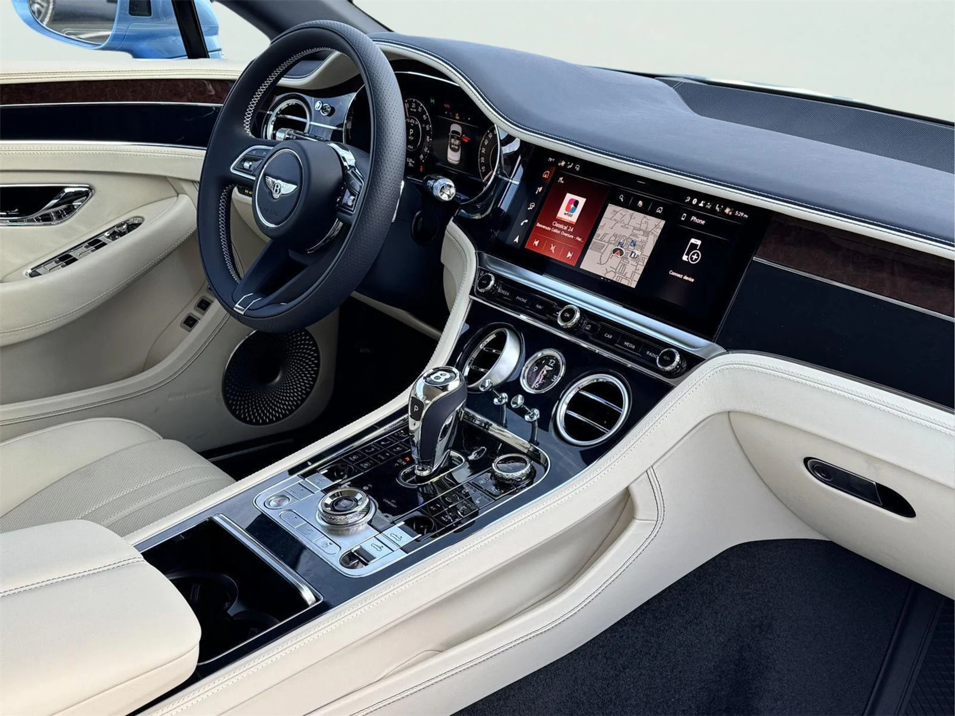 mph026_4168783097_2c1fce88016623c90c57db8f52a1e687_19ae7a2e17