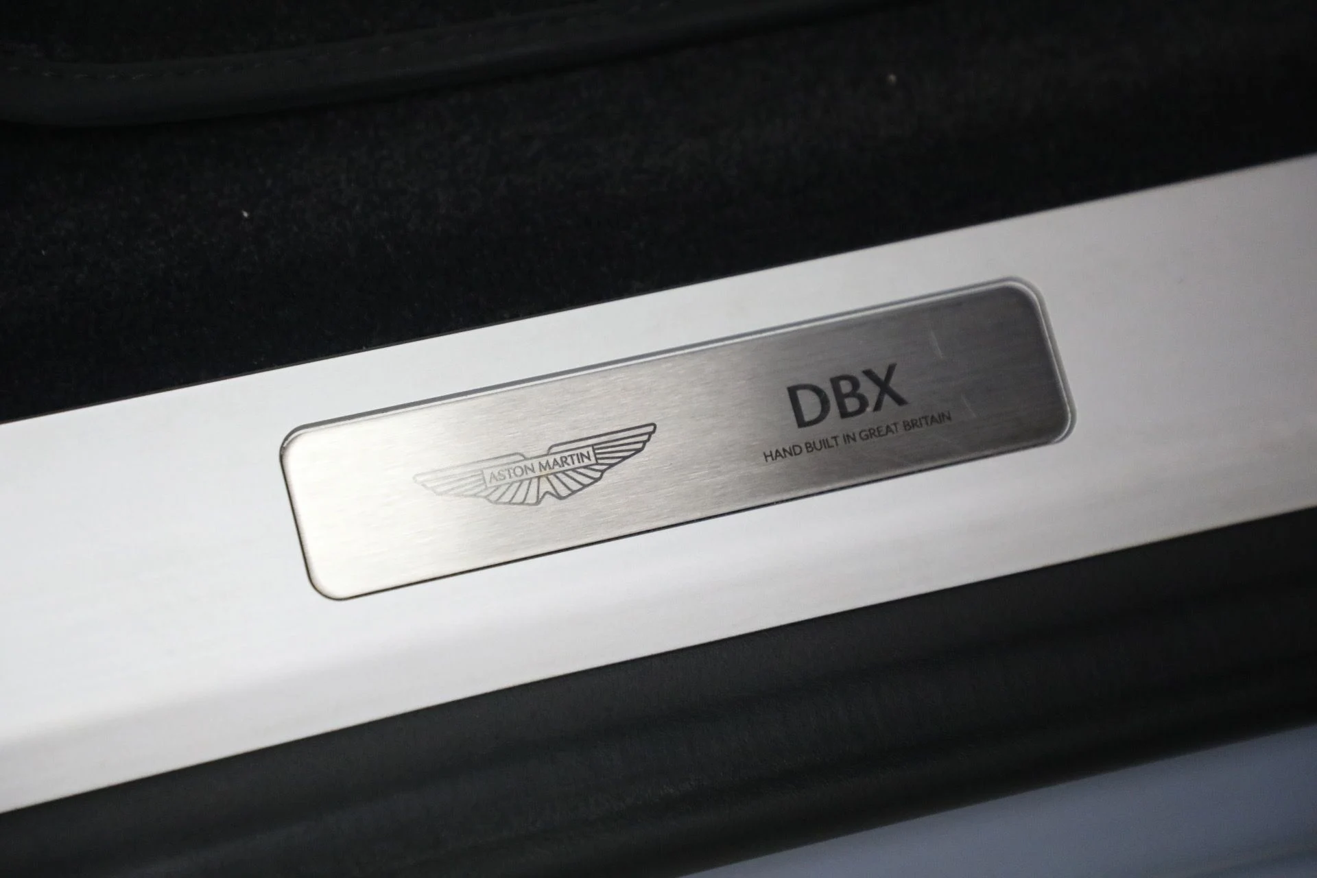 mph026_4188779745_Used_2026_Aston_Martin_DBX_707_1780931435_0291de3371