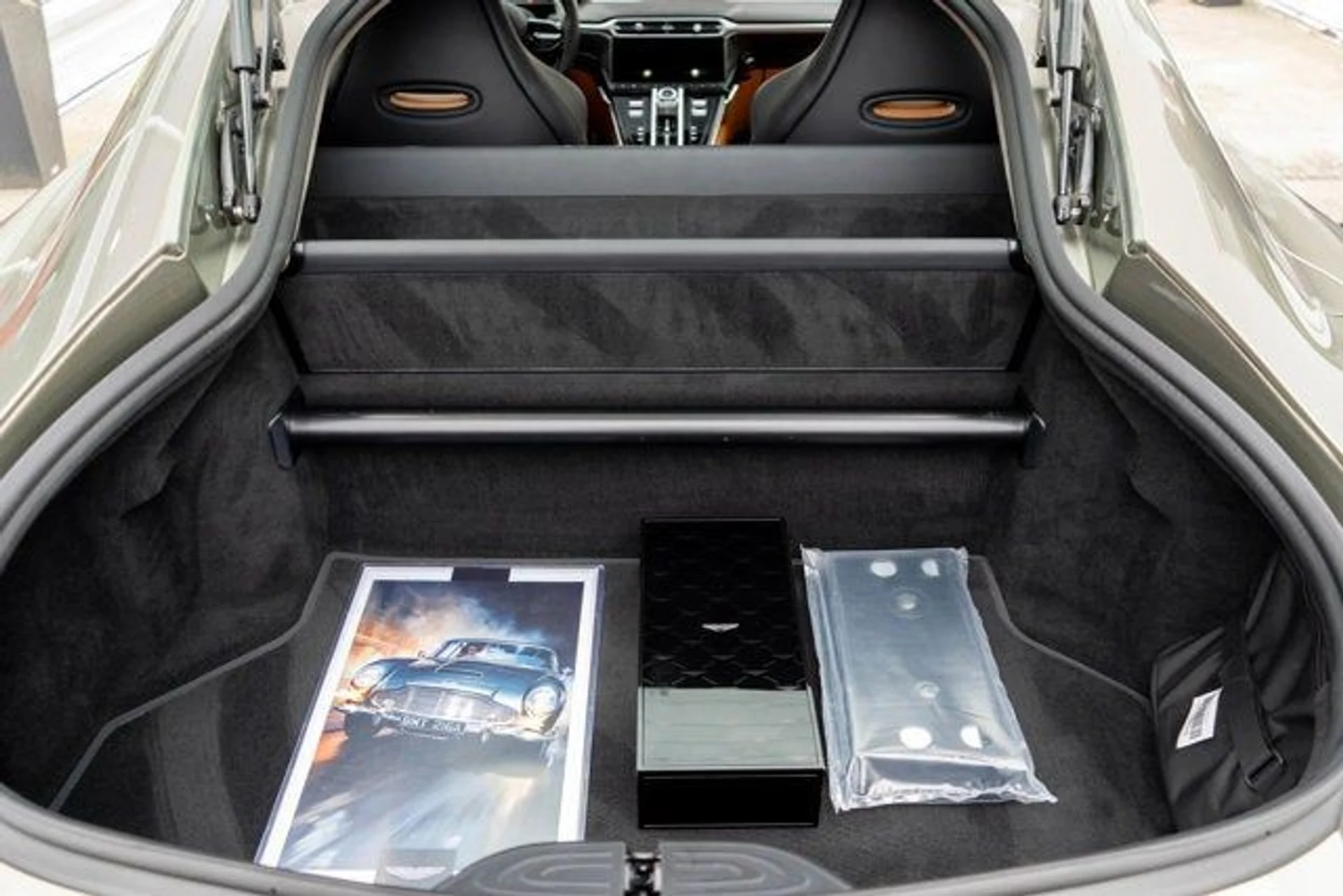 mph026_4191585761_27_d677f10e2f