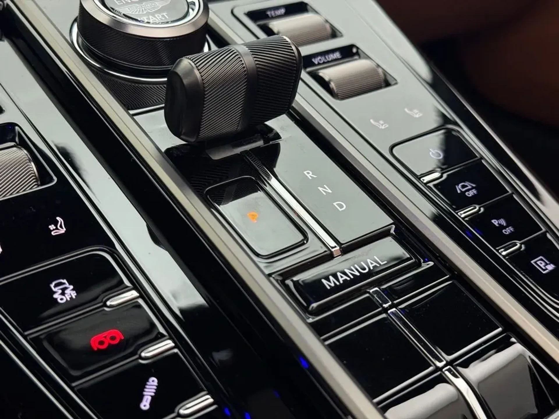 mph026_4192863856_mobrqvtp1z55jb8hbo6wd68wb77x_31eb67c92e