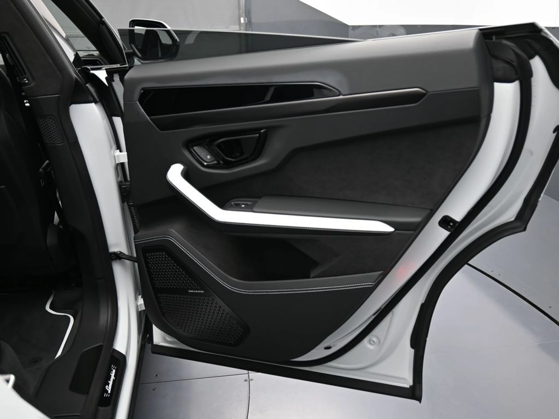 mph026_4208603926_c8778f00118c17b438cb948d3ed65049_74e760c3ae