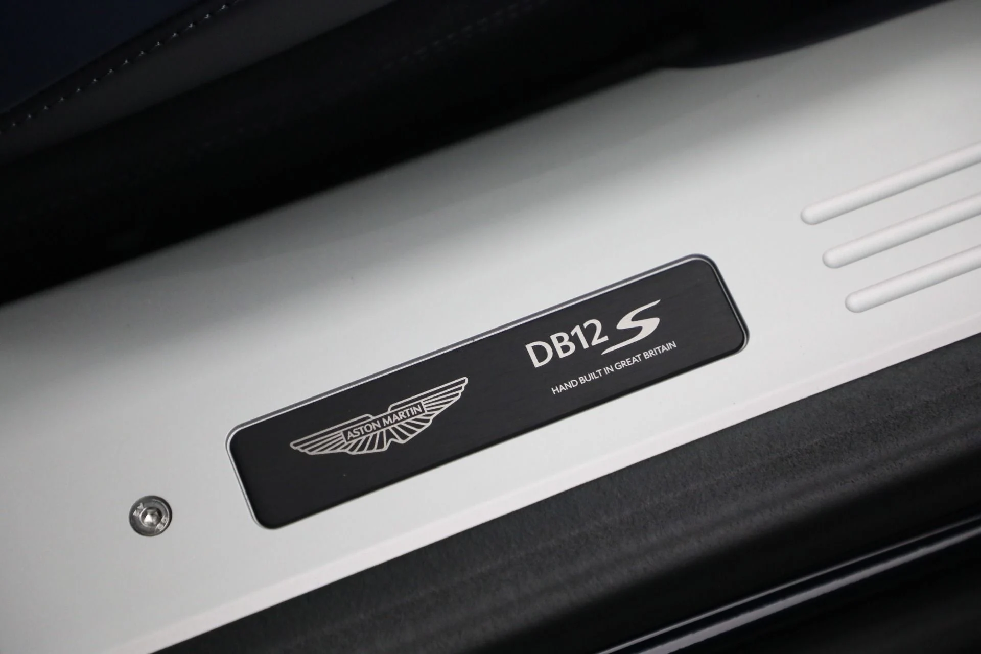mph026_4215079711_New_2026_Aston_Martin_DB_12_S_1780512409_41f5d561f4