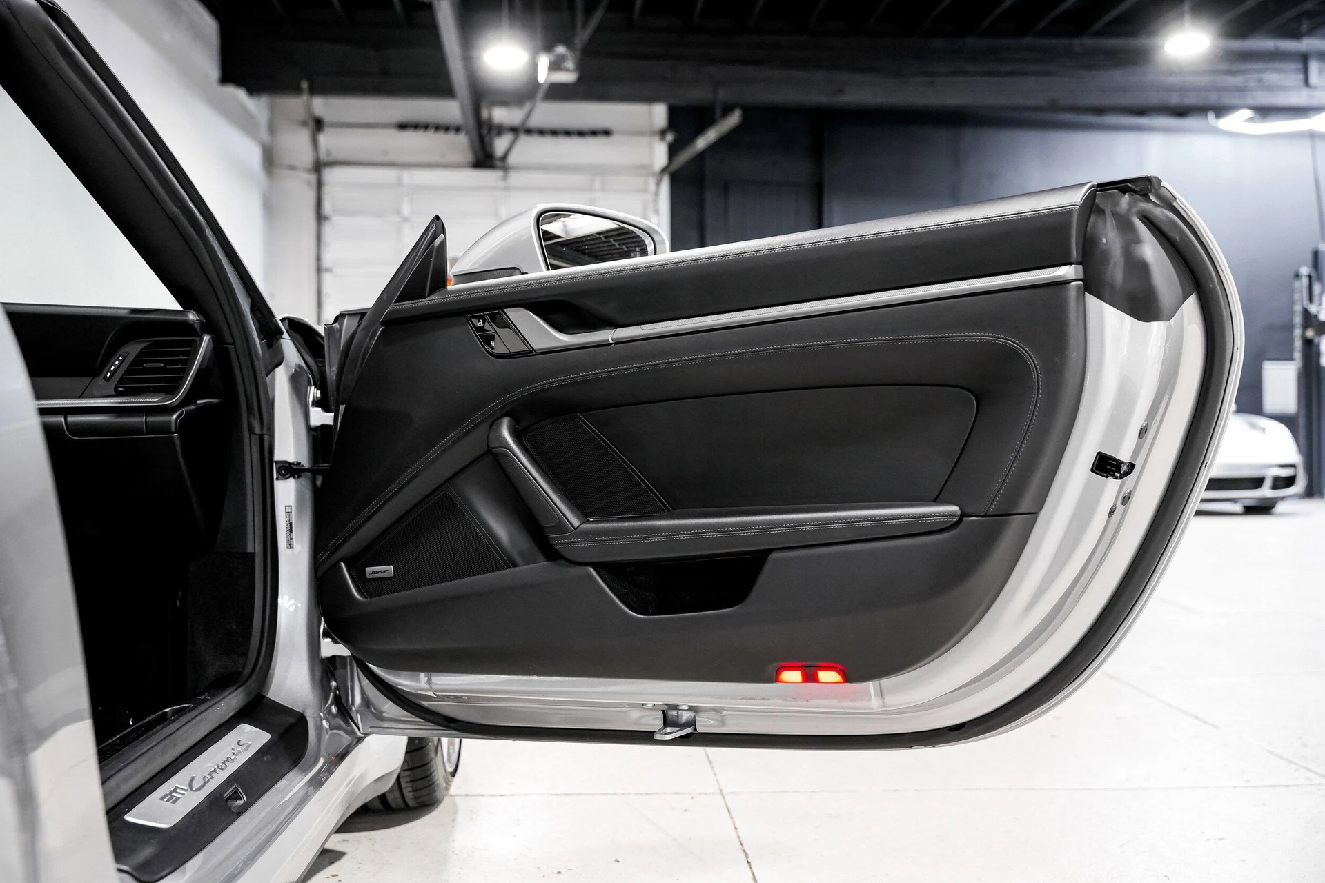 mph026_4215240920_37f09db281c8e6cc56f6406f8fc0ab09x_f640d3f506