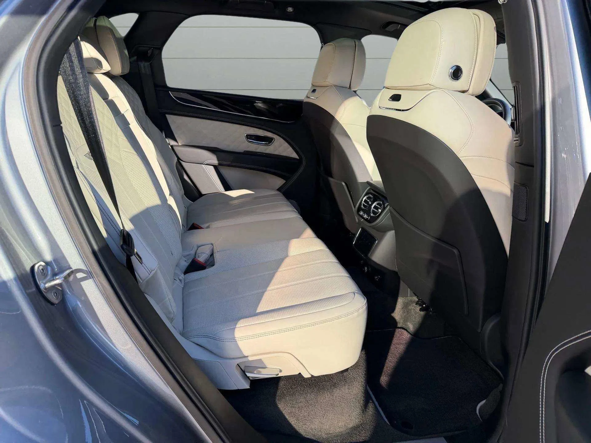 mph026_4215998953_c4ef6b201fbd4740a736aa82f53754b7_4b6afe5887