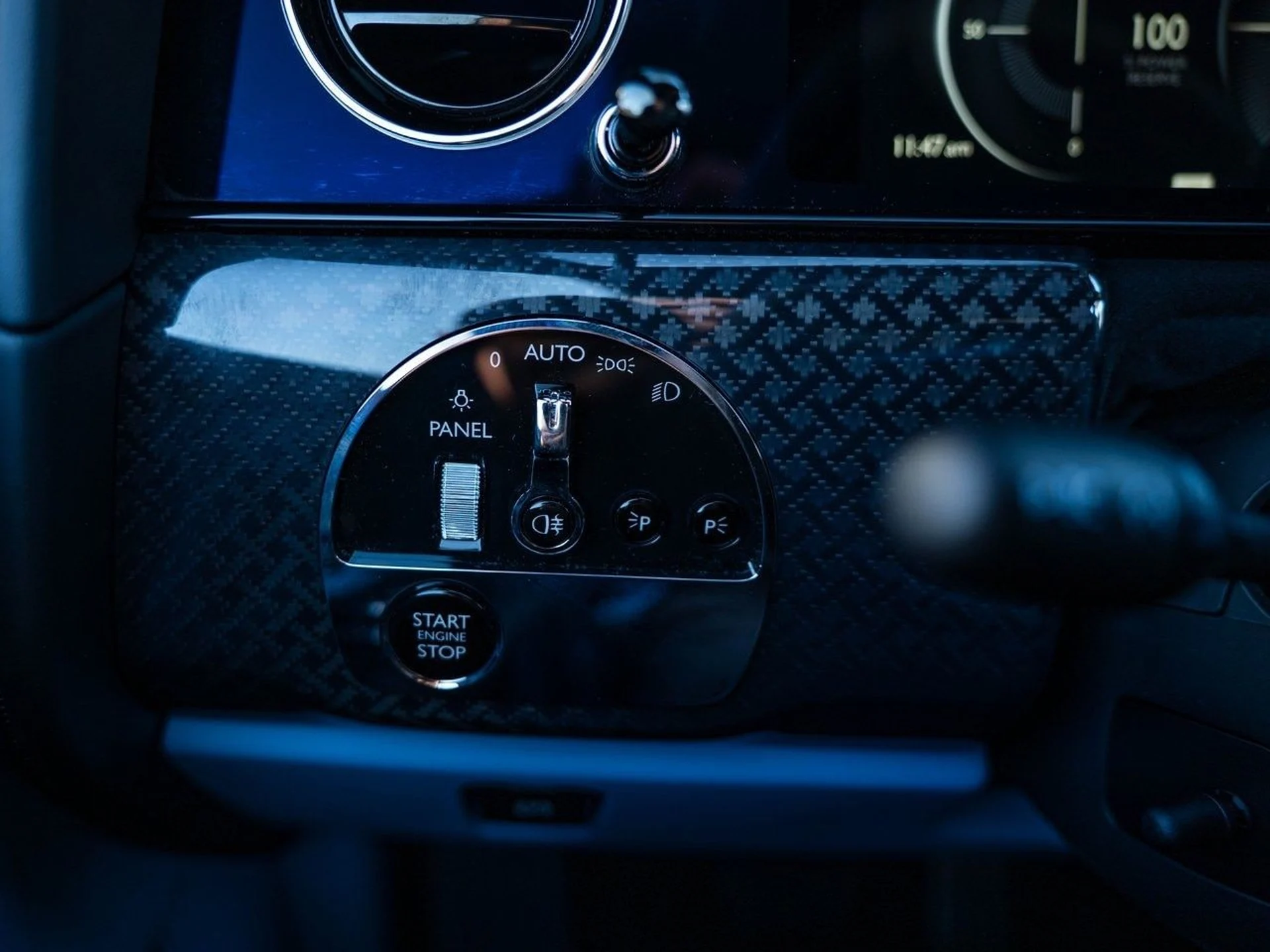 mph026_4219753213_b03bfed98d3603c973a4a29588c0e6f2x_e0b95d6ce9