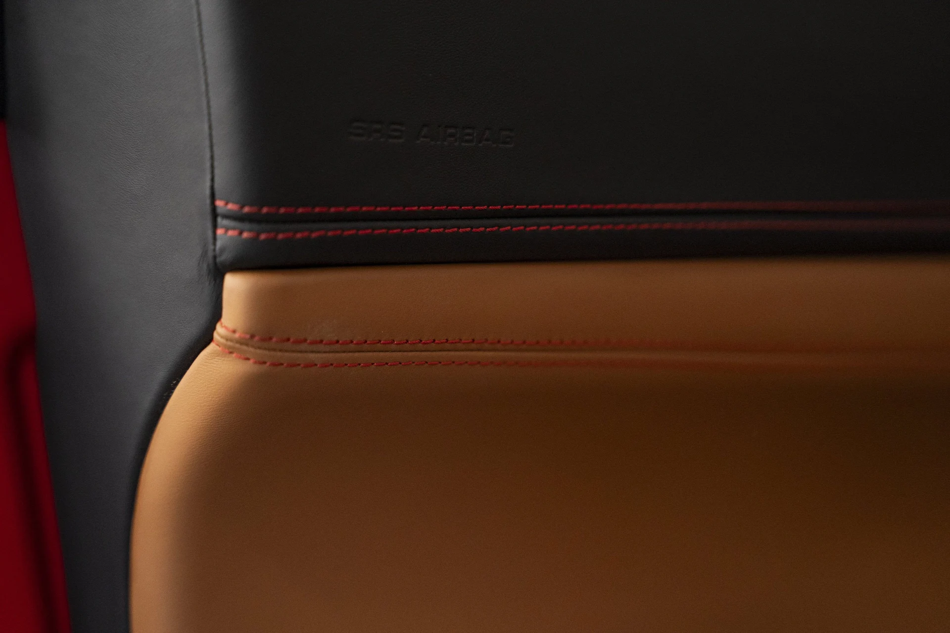 mph026_4235959828_4af7c2a3cde8457fa6587f810138ab7e_327b2669d2