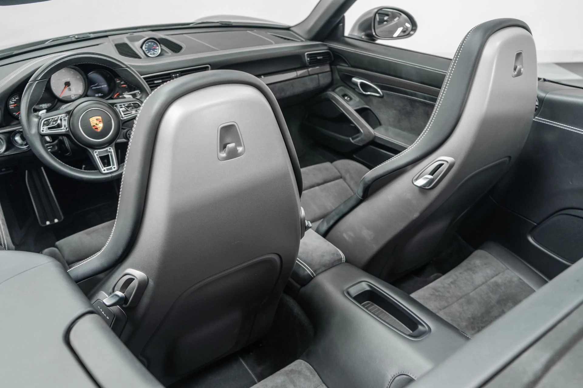 mph026_4238982183_Used_2019_Porsche_911_Carrera_GTS_Premium_Package_Plus_18_Way_Adaptive_Sports_Seats_1777924889_4dd780068e