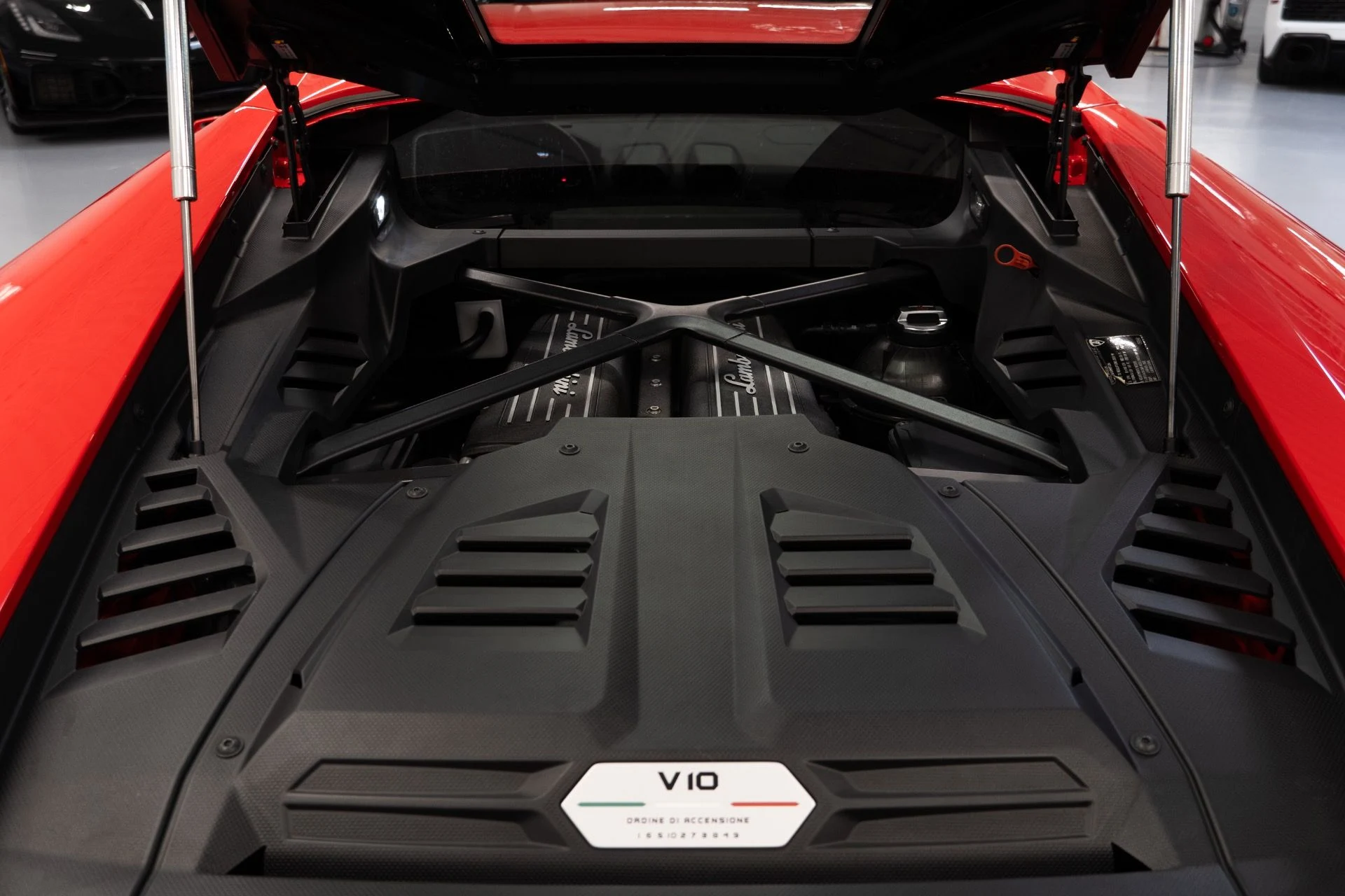 mph026_4274744899_Used_2020_Lamborghini_Huracan_EVO_1787867909_720192b158