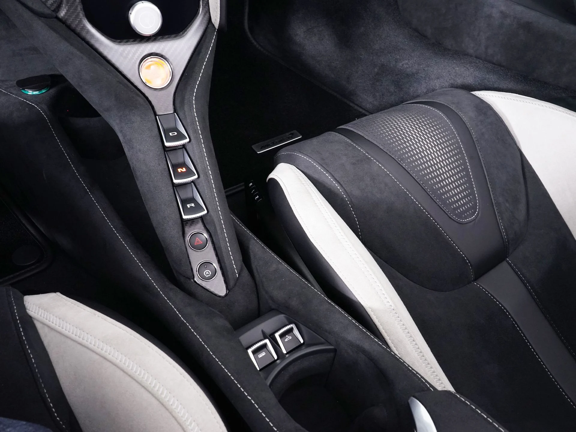 mph026_4275412714_5c64b79c4602787040daf1dff114c2f2x_7d57d47361