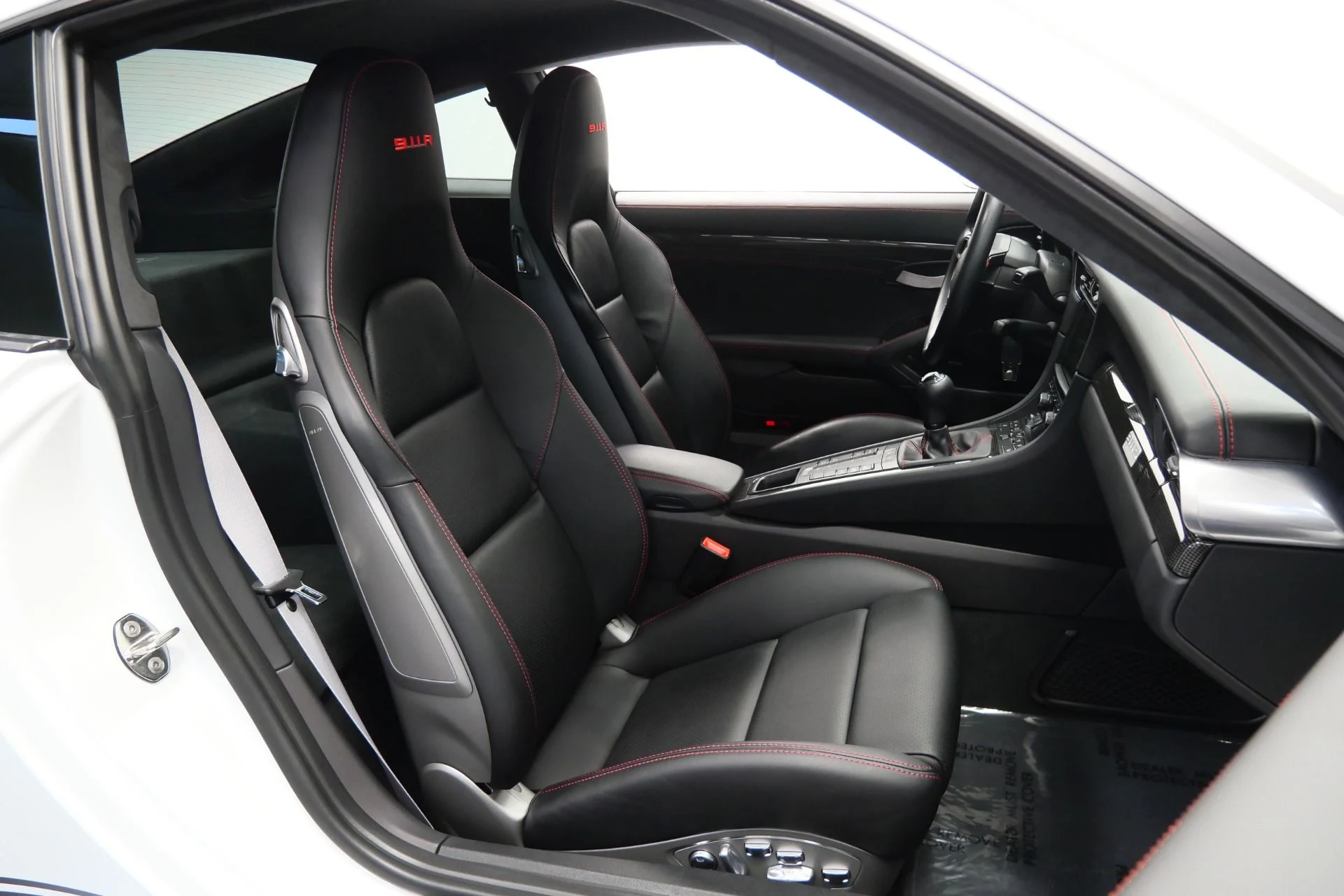 mph026_4281467069_Used_2016_Porsche_911_R_112_of_only_991_Built_6_Speed_Manual_Transmission_1772825611_4c02bebd49