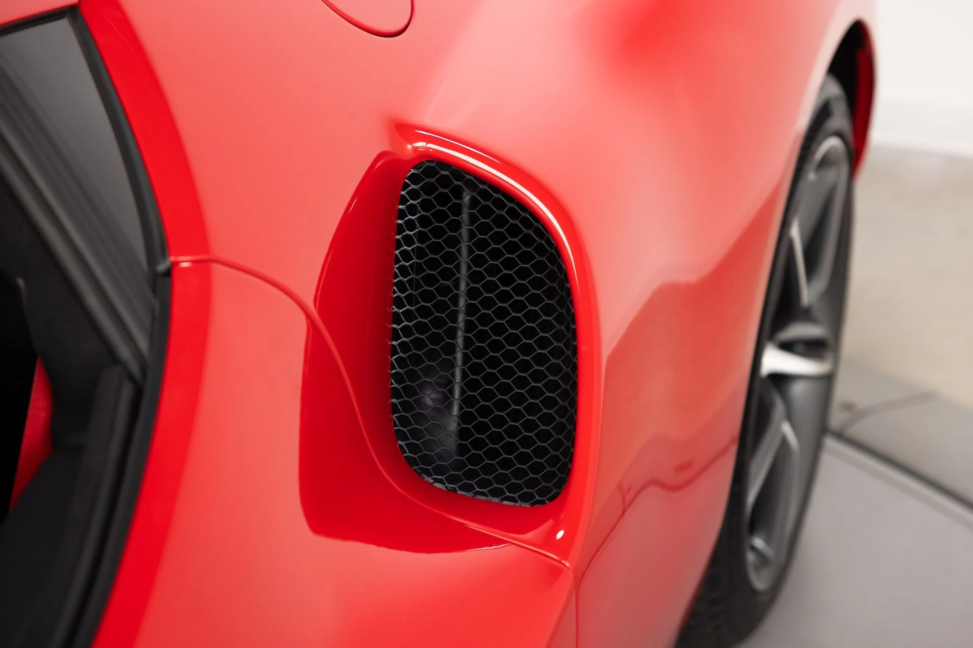 mph026_4281860445_New_2024_Ferrari_296_GTB_1789139444_14ad90bdcd