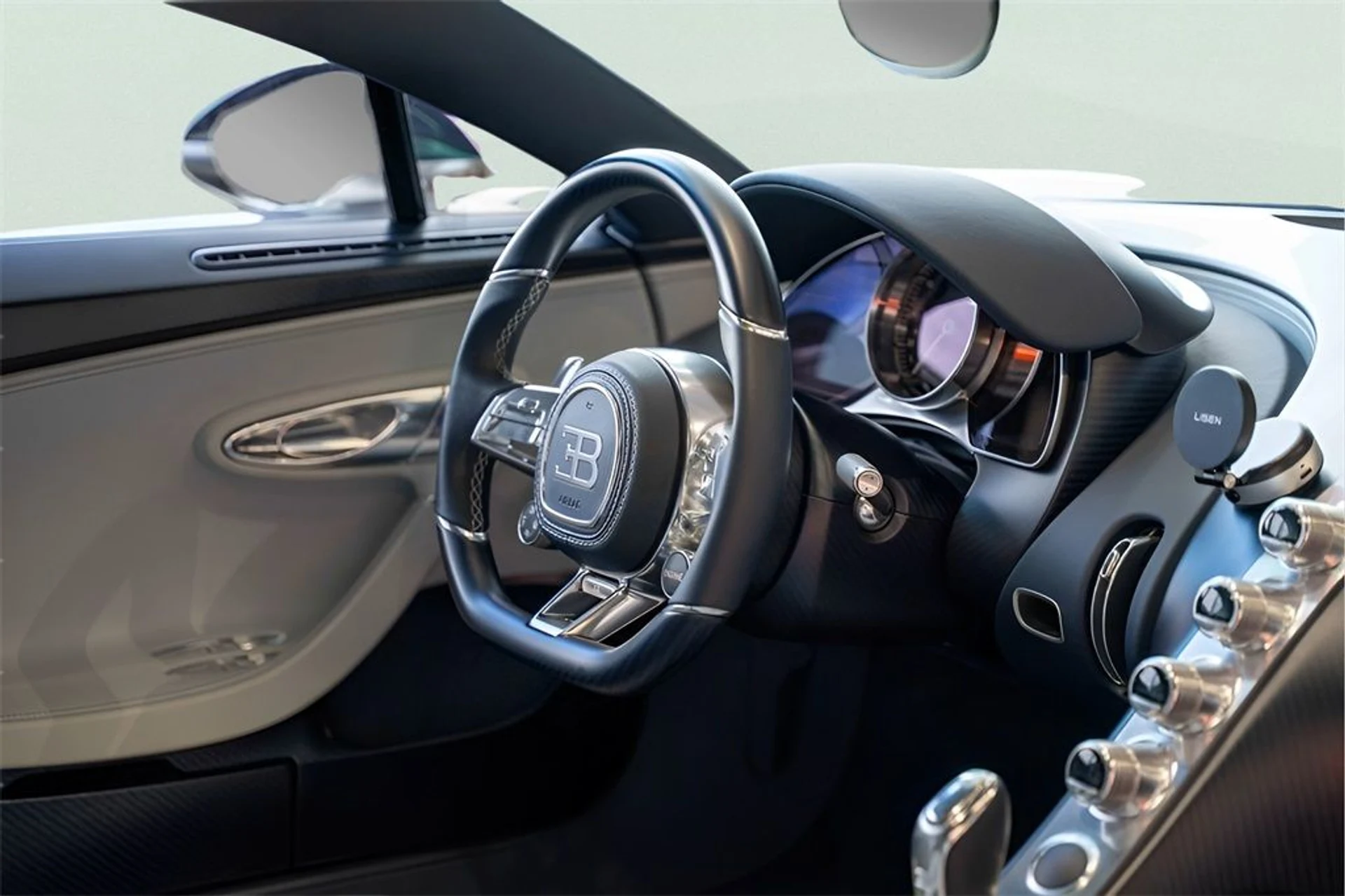 mph026_4282396182_image_27_df247825f3