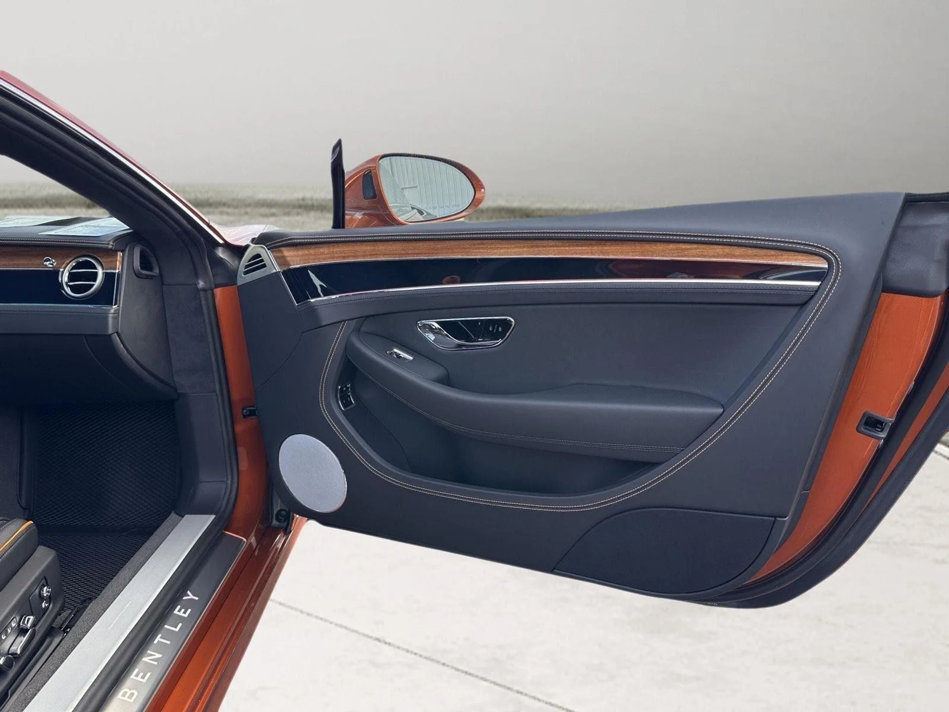 mph026_4284603146_0ba61acfffdb3bb7561f682d4b852470_cf8d1a6e88