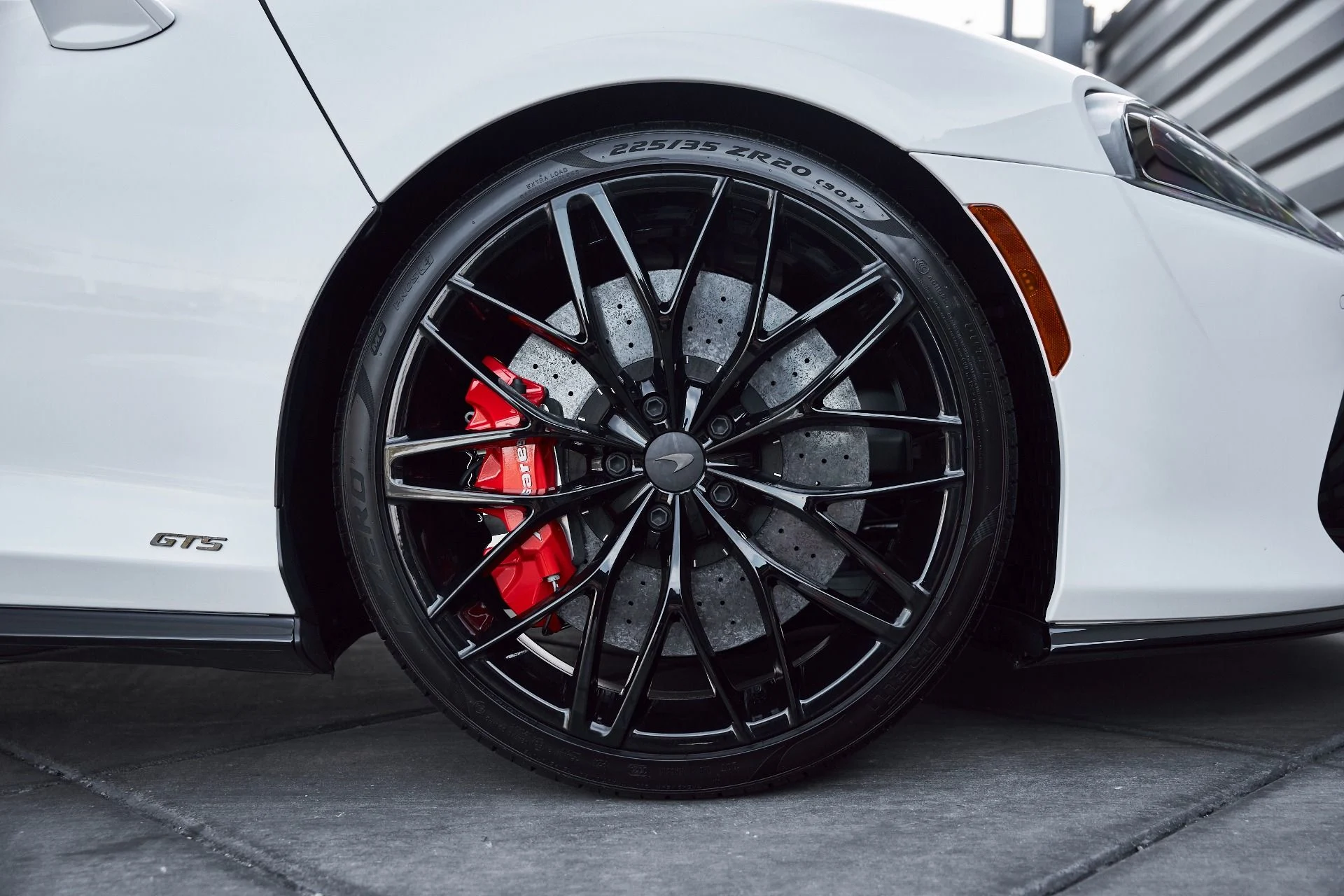 mph026_4289020884_Used_2025_Mc_Laren_GTS_1769482128_8c1c2250bb