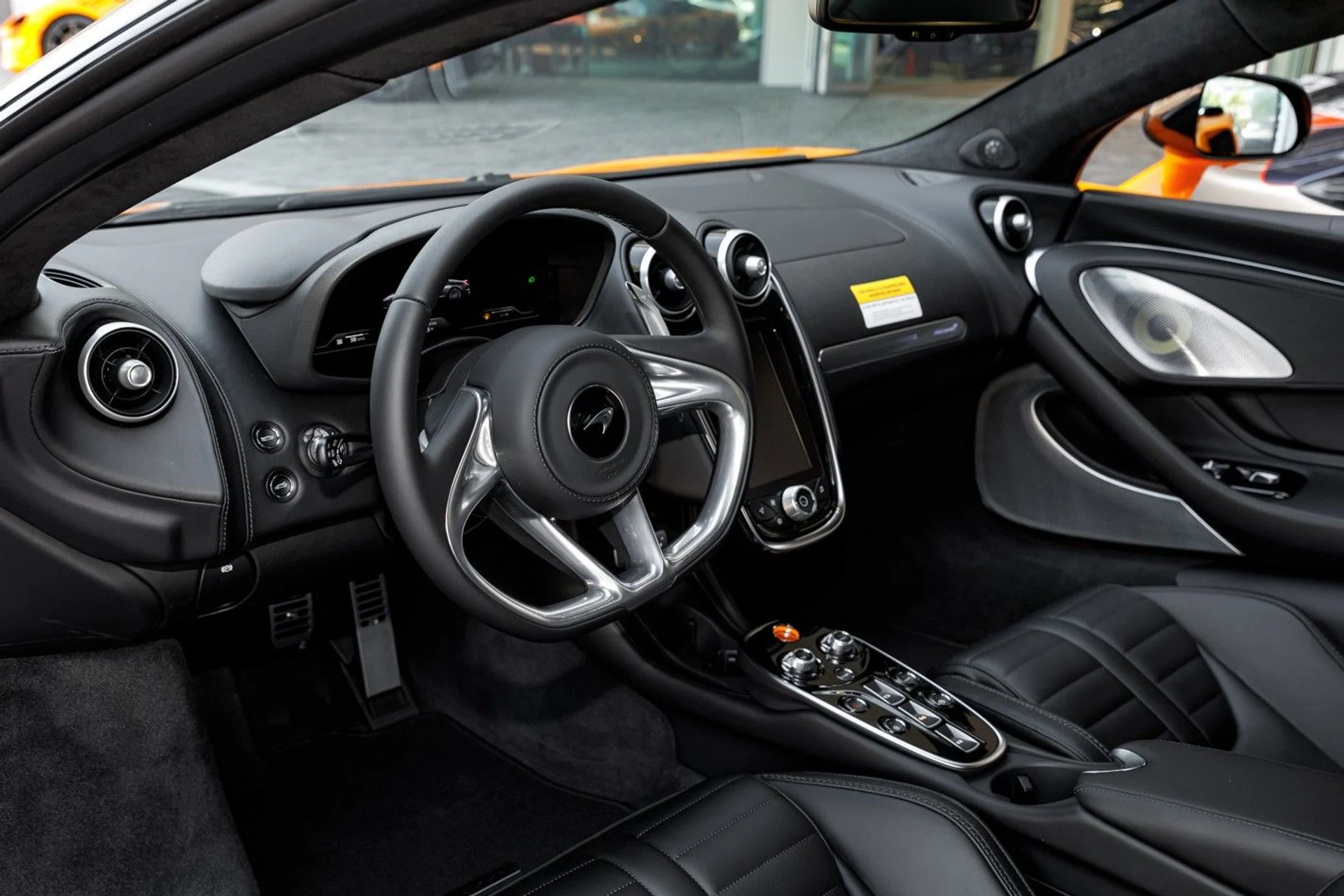 mph026_430282264_671_p27_l_d8cb6d9878