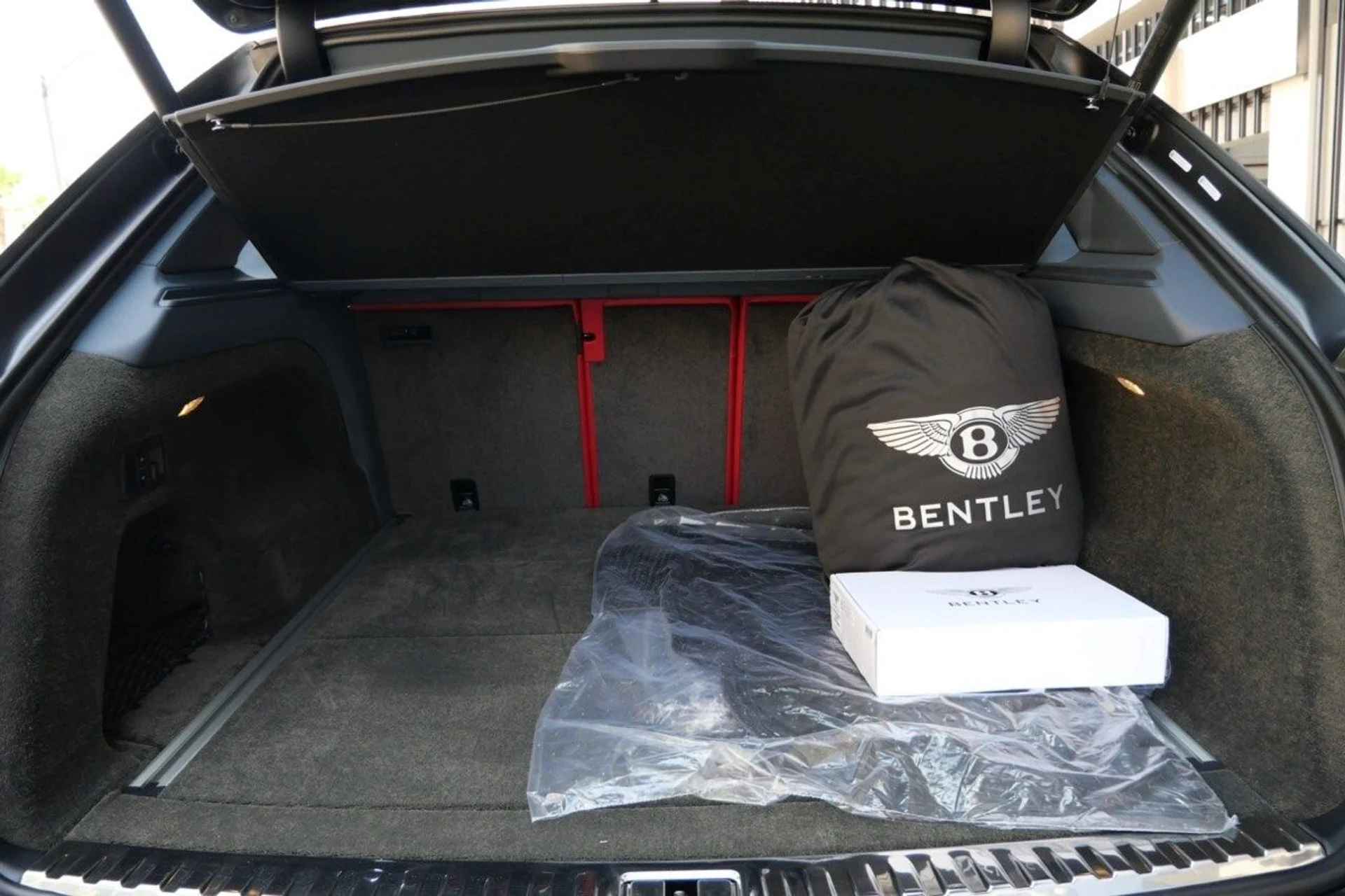 mph026_439629596_26634ba72e39aff6d720b7e1db2a2667x_9c13111cf9