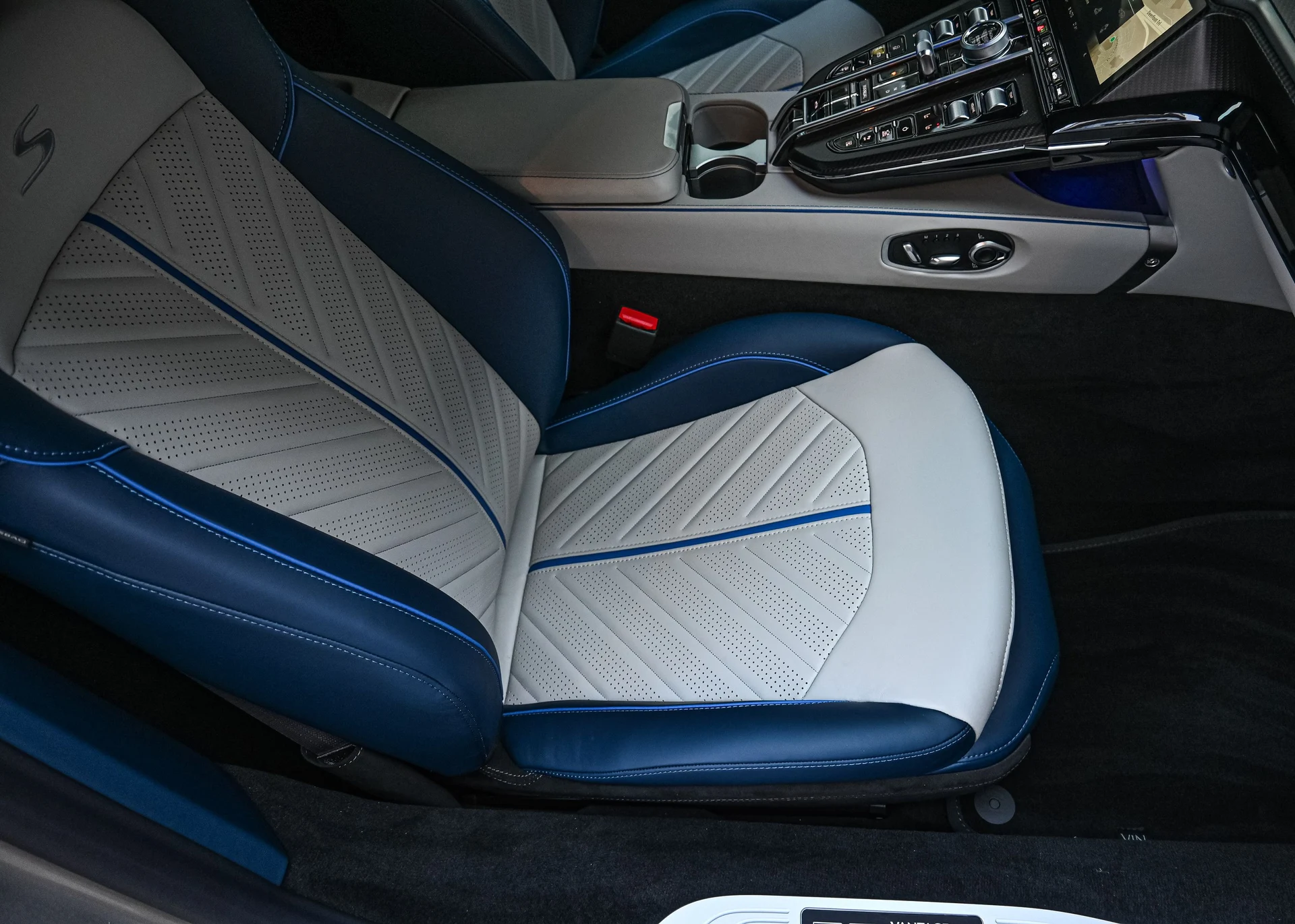 mph026_439940365_7aa16a89_7652_435d_ab29_dc777dfc71e1_faee966258