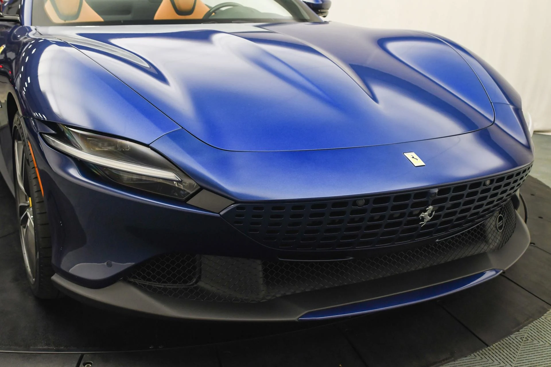 mph026_443257109_Used_2025_Ferrari_Roma_Spider_Spider_1754640500_87e3173aba