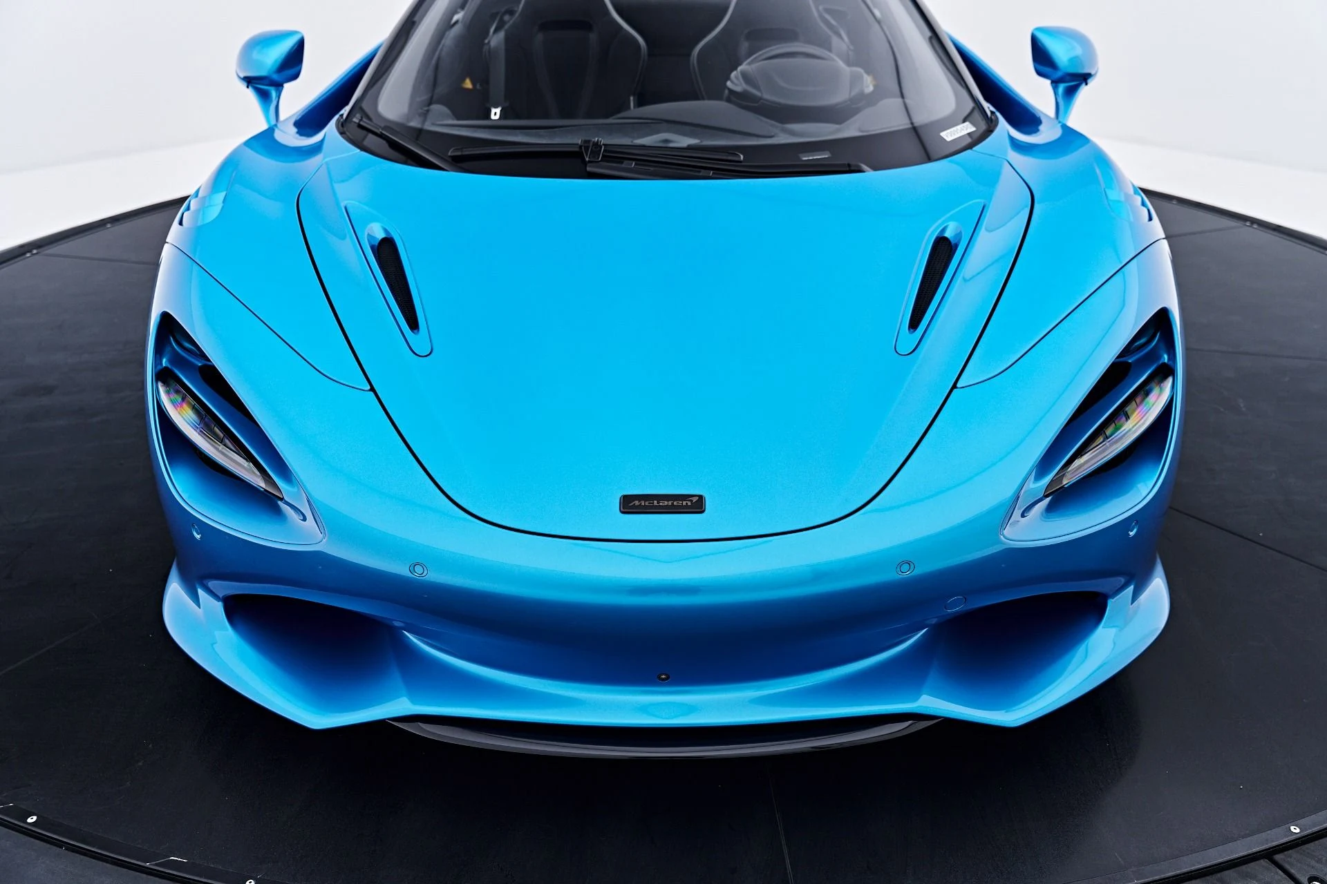 mph026_445565446_Used_2025_Mc_Laren_750_S_1787619685_db1f5e1409