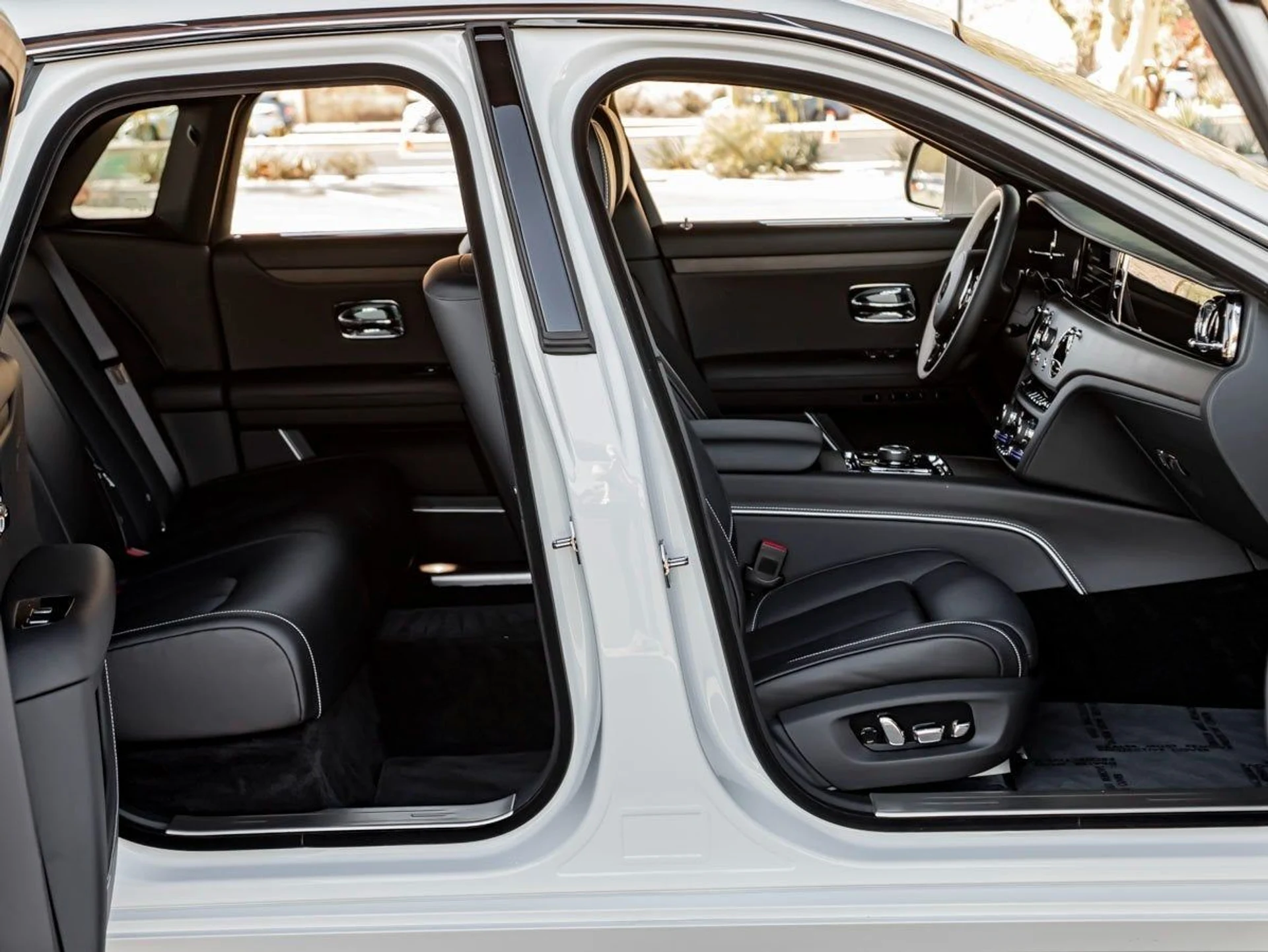 mph026_45384424_27_cfffe90aa2