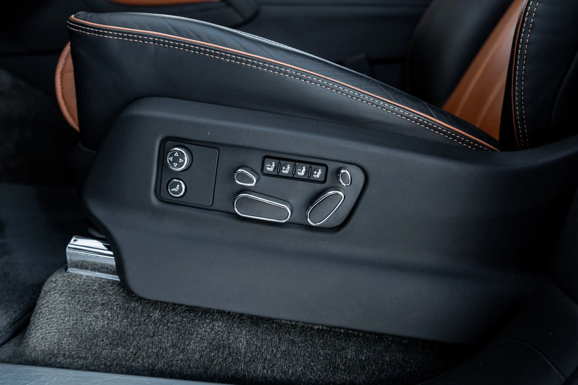 mph026_455188833_050be7a9_31b1_48d3_b265_593a3f32d007_19f471d759