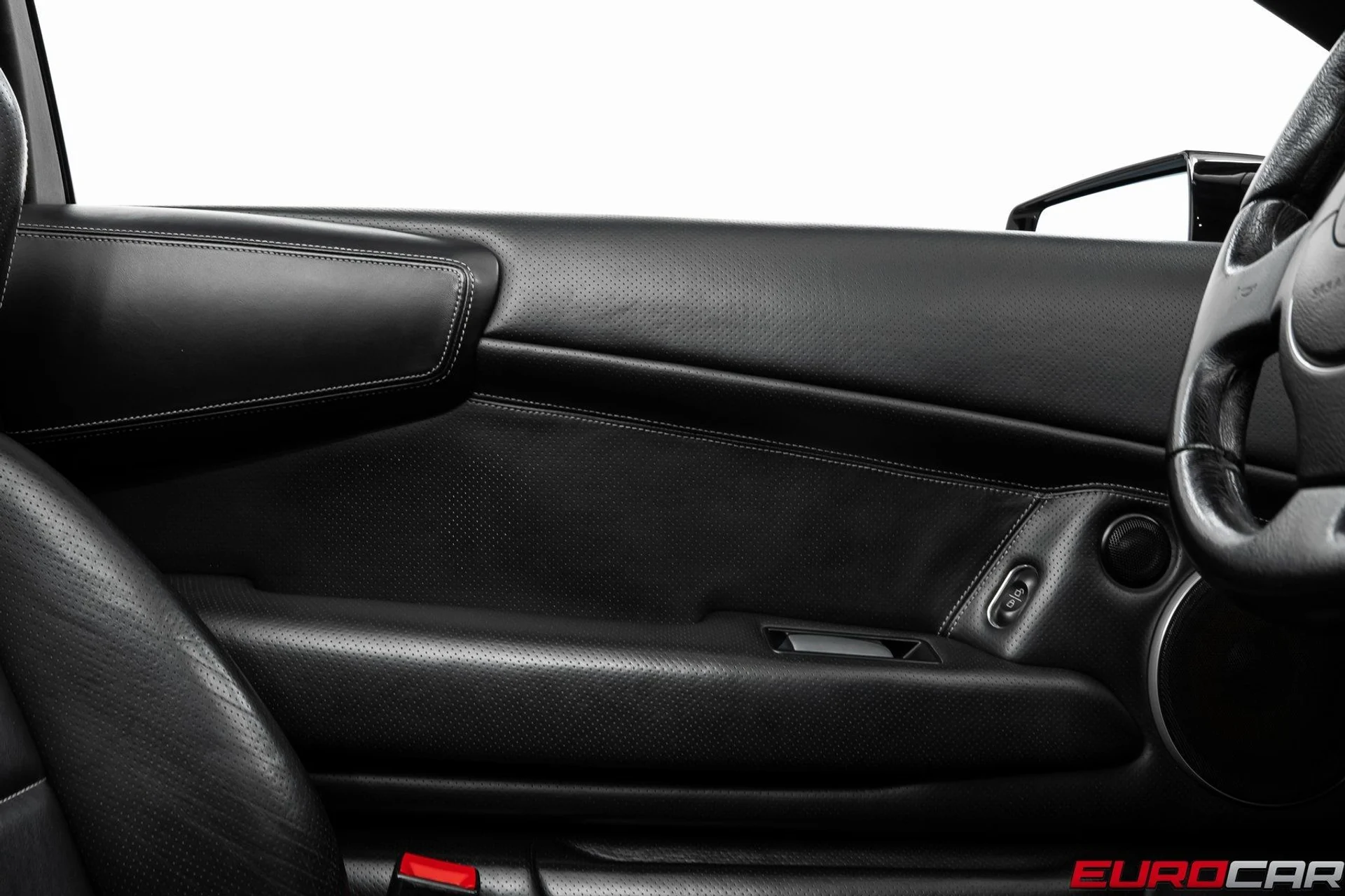 mph026_459246192_image_27_95eadb1e24