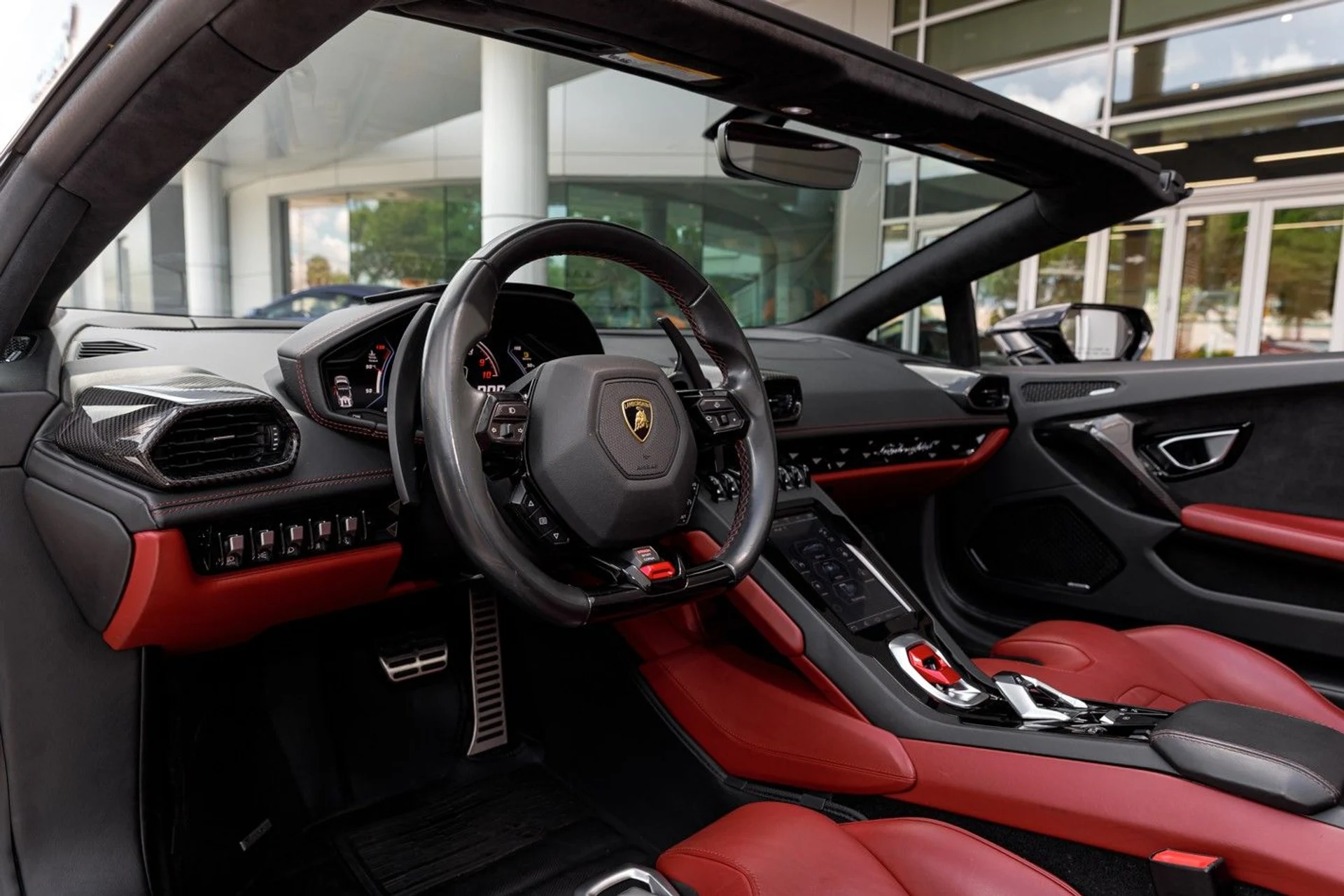 mph026_463470940_665_p27_l_e1eec95bf0