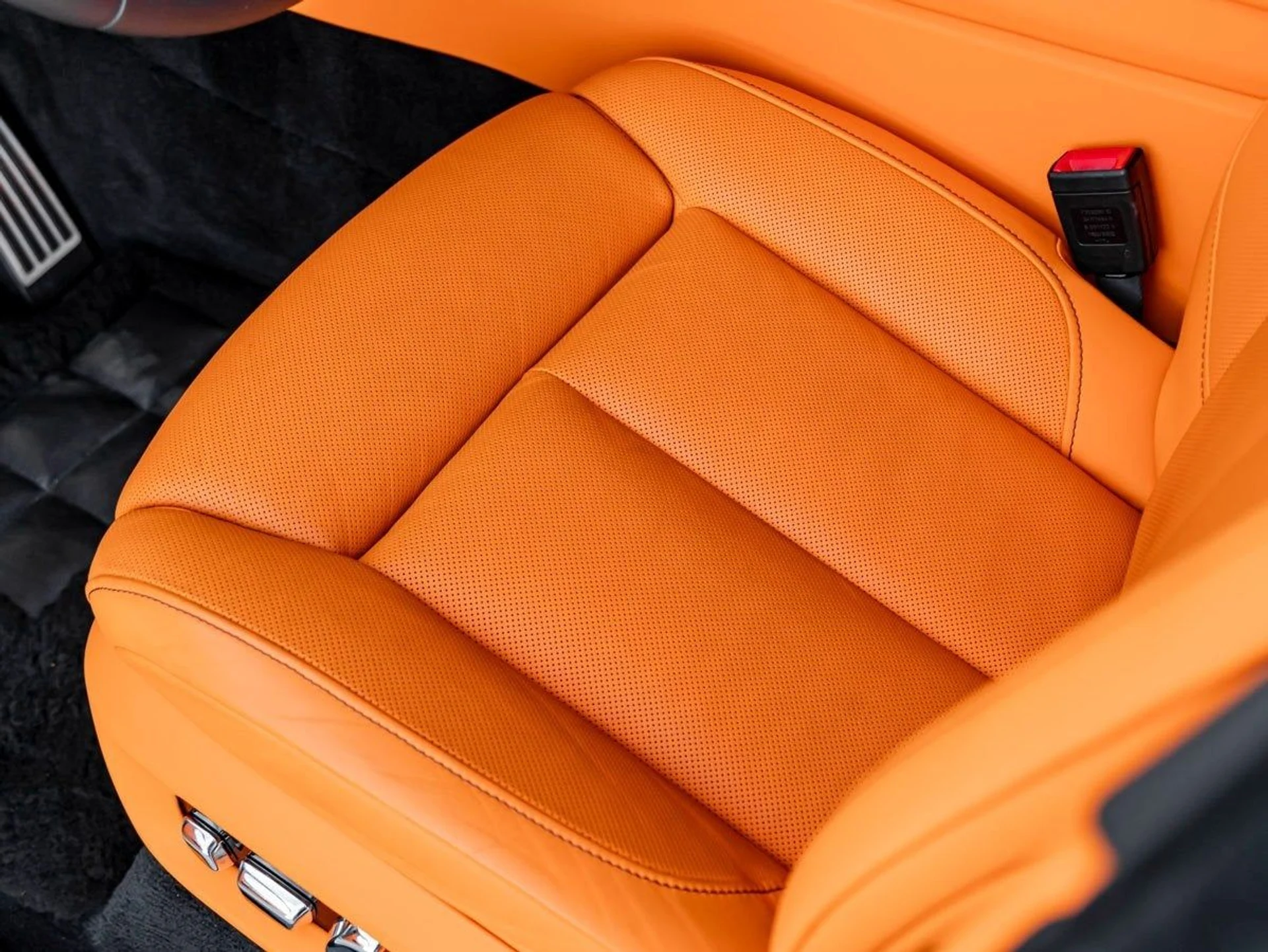 mph026_463675231_27_bea55c45fe