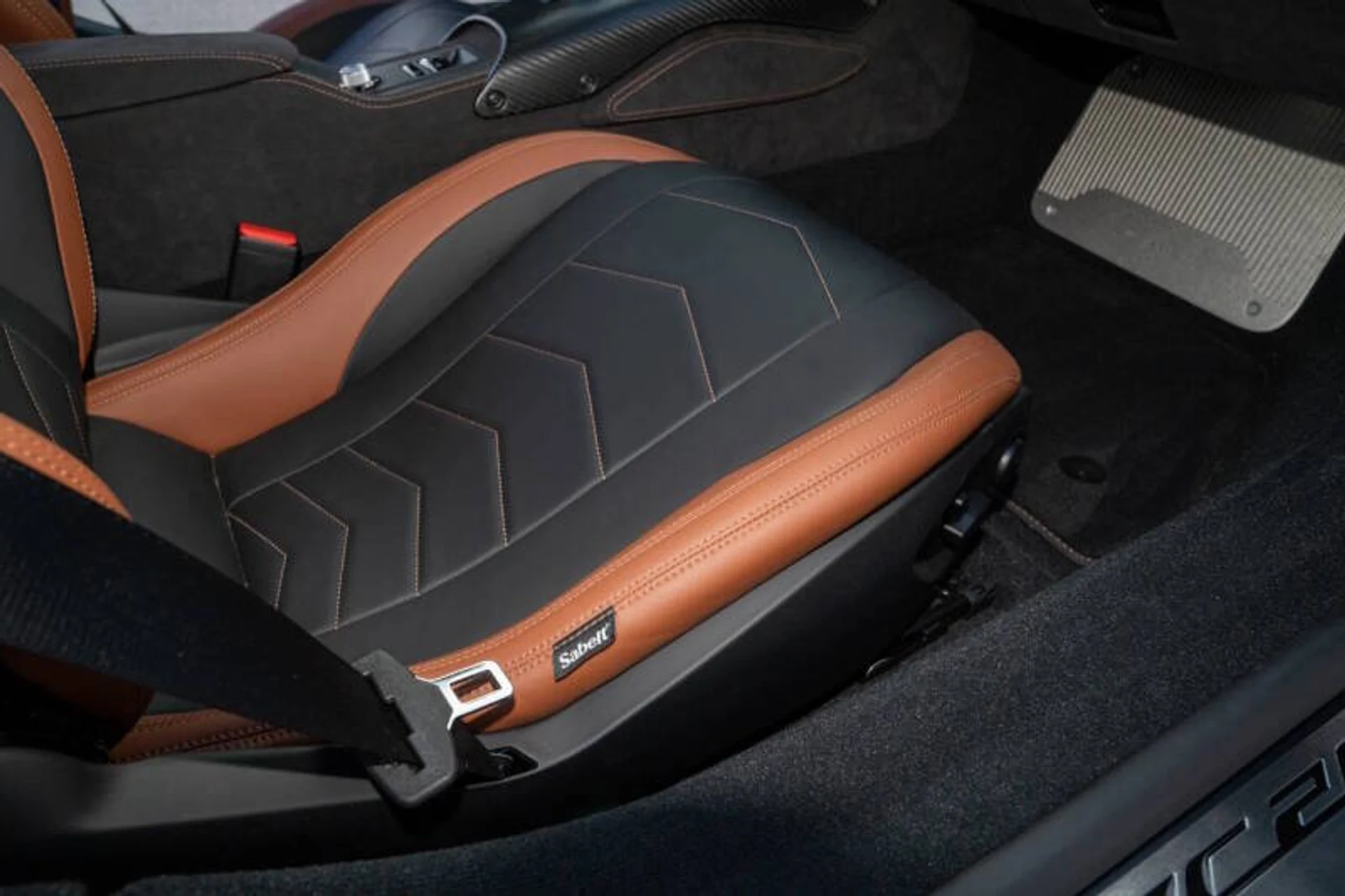 mph026_464983818_2023_maserati_mc20_base_2dr_coupe_e0f648be07