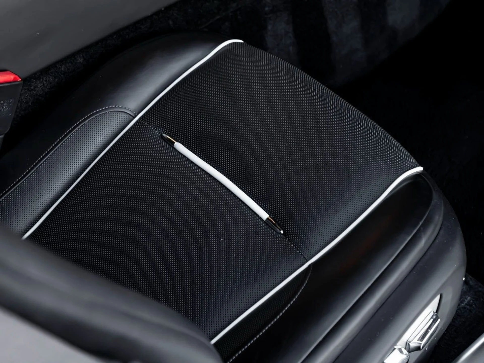 mph026_466232540_27_ceae984ba4