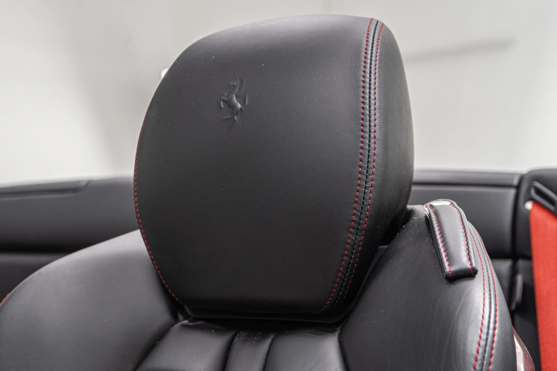 mph026_467547993_Used_2013_Ferrari_California_1756329432_a83dbd9a78