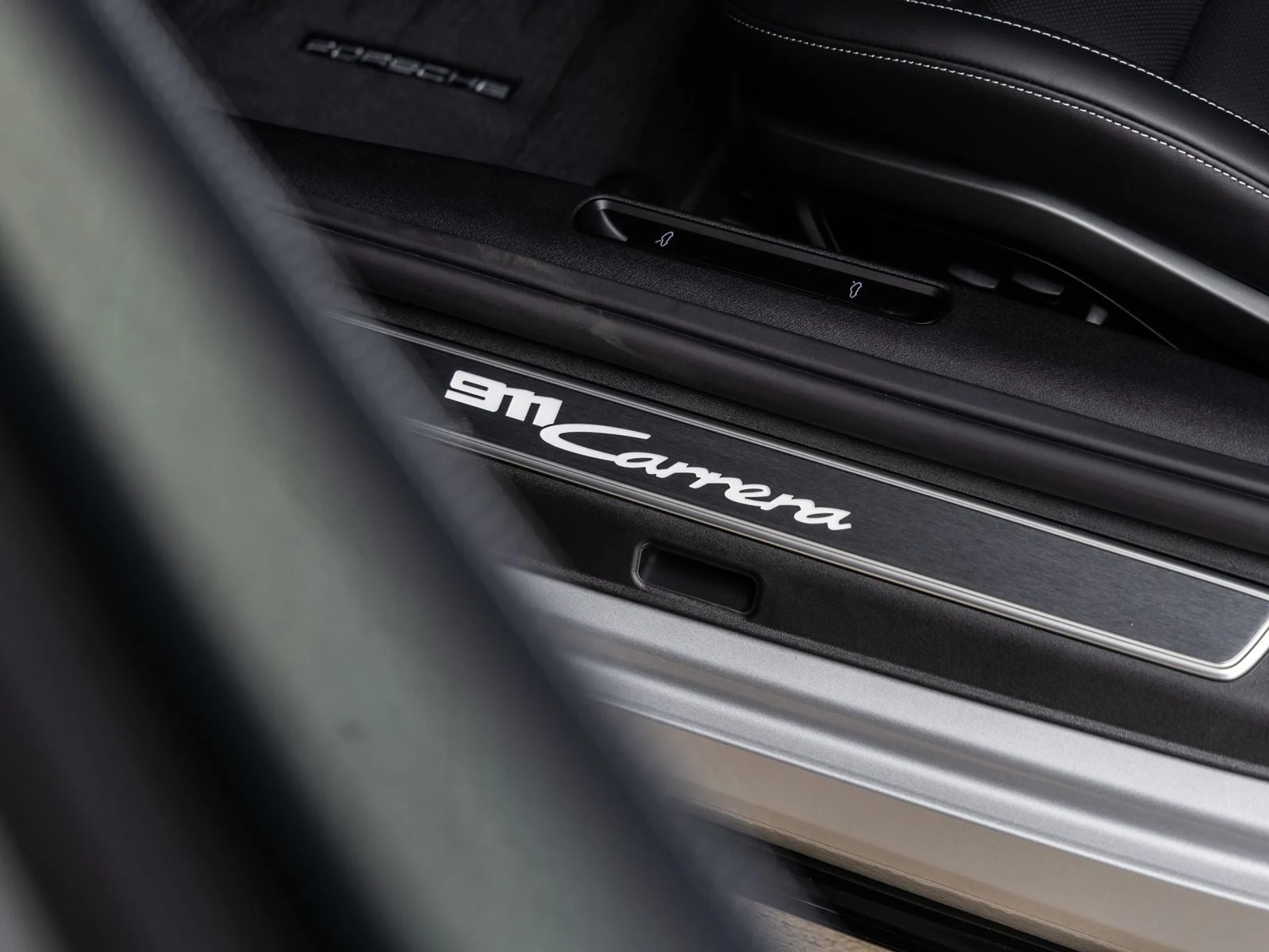 mph026_468422846_27_a96a58a8f6