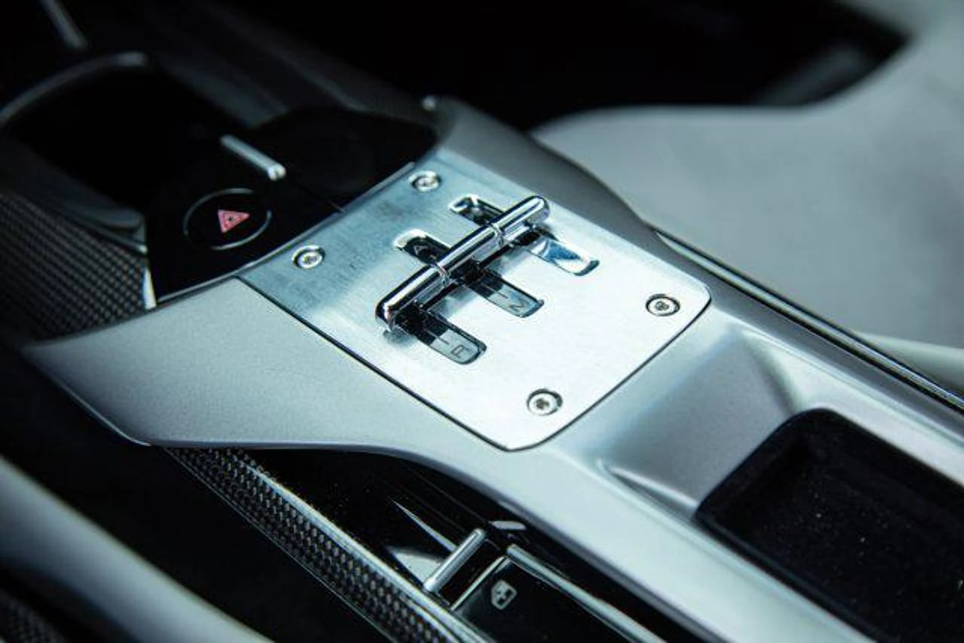 mph026_481201746_dl_O1sf38_J_te_Tv_U4yr7r_qt_Llmw_023d68e7cc