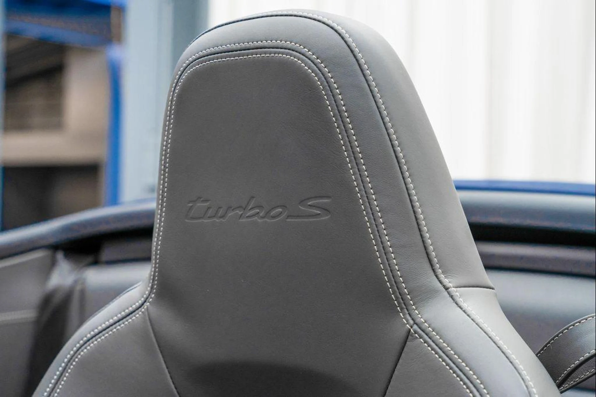 mph026_484404846_j_N35n88z70_Iv0_G_Vbr0aqhxj56u_A_a4ed411c22