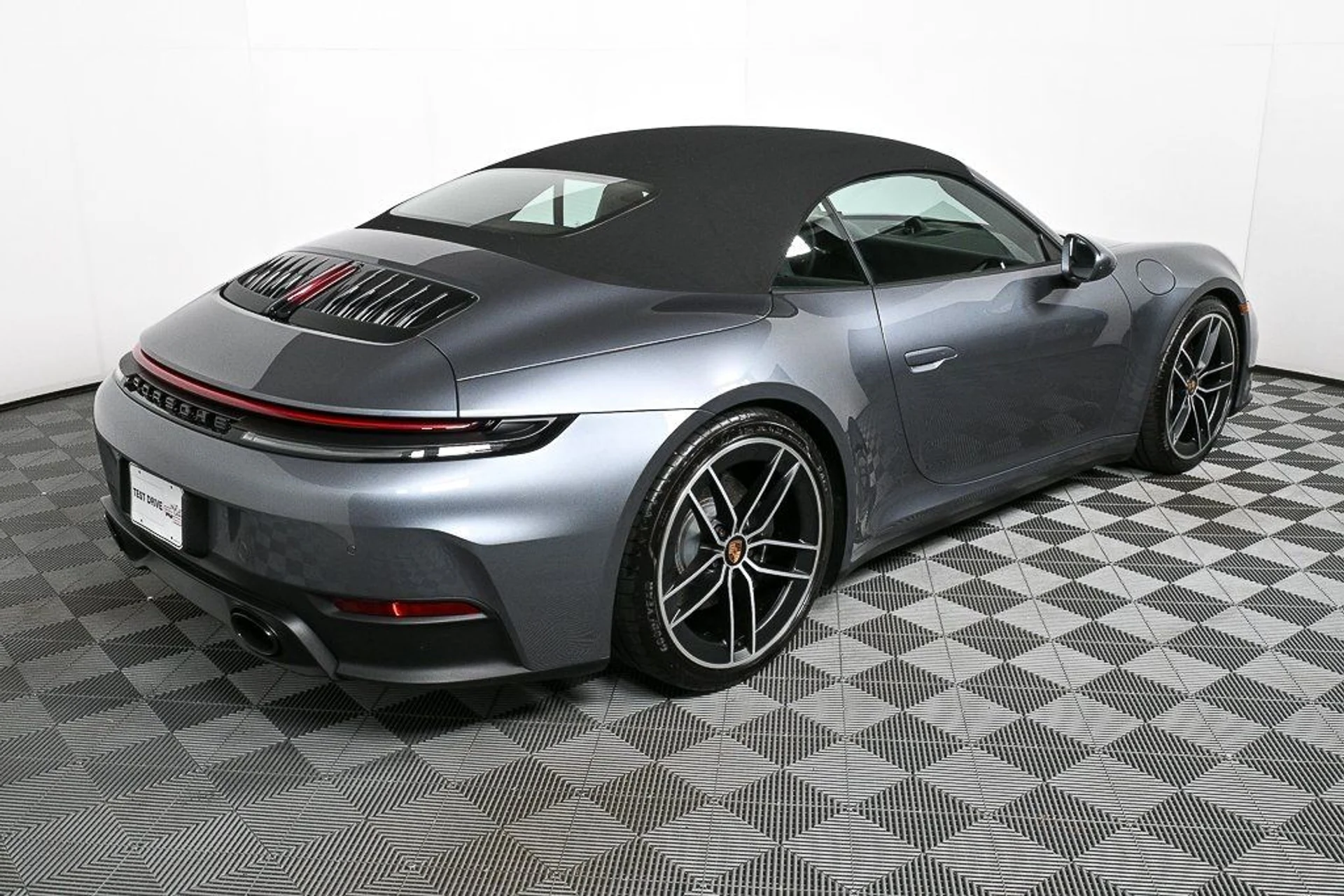 mph026_484834147_d96a38222490a32cc2d1ceb5115b43d8_3a22dda6af